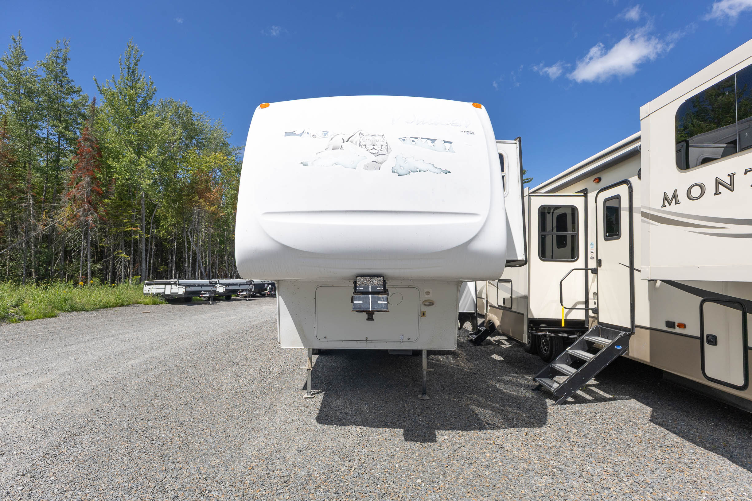2005 Forest River Wildcat 29RLBS FIFTH WHEEL