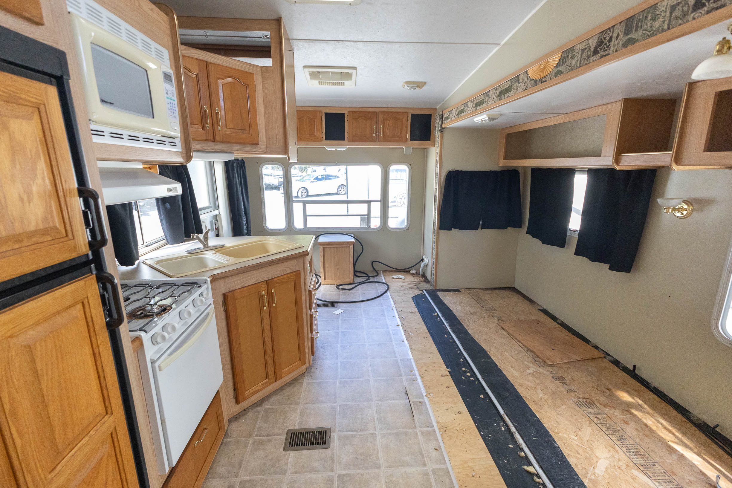 2005 Forest River Wildcat 29RLBS FIFTH WHEEL