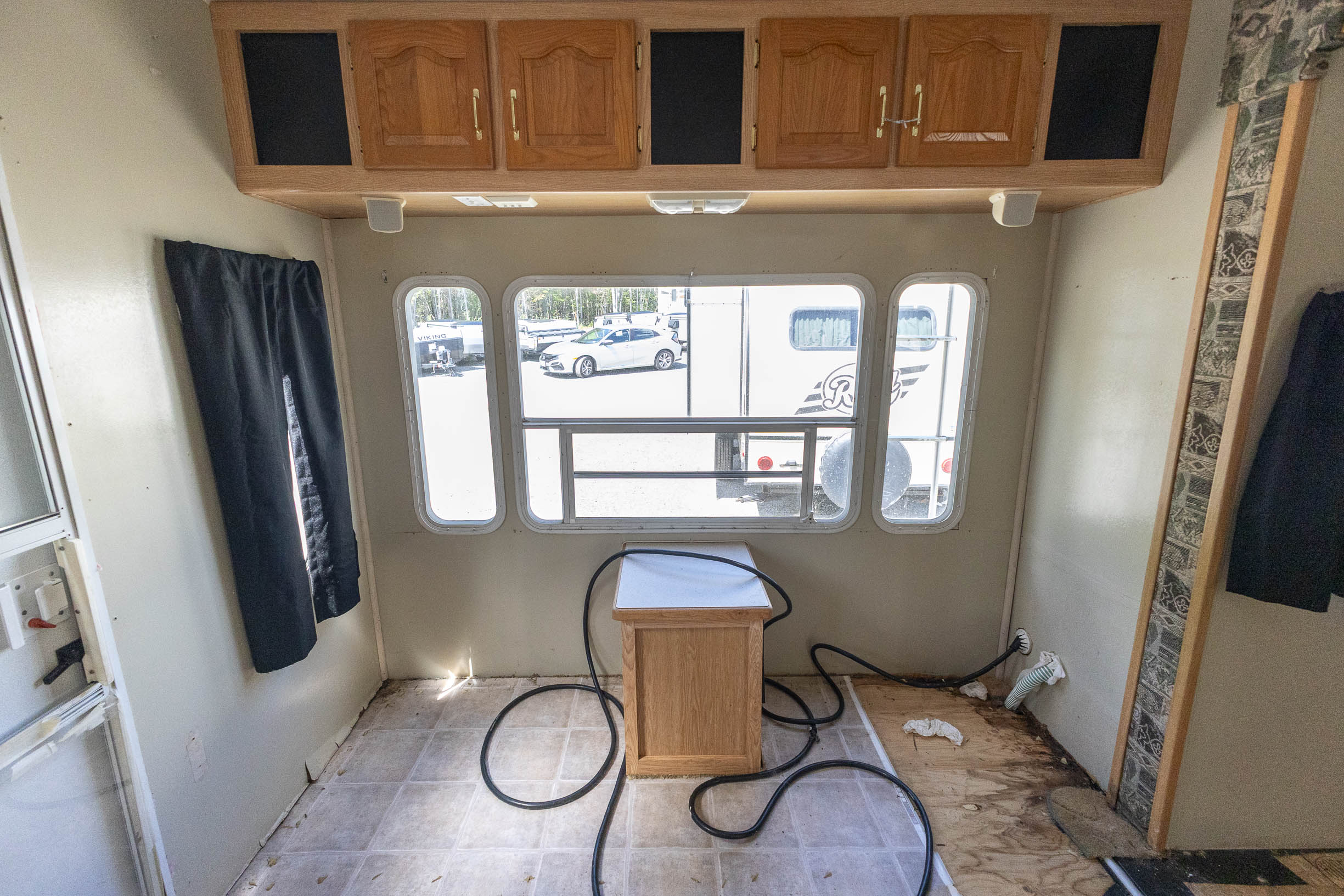 2005 Forest River Wildcat 29RLBS FIFTH WHEEL