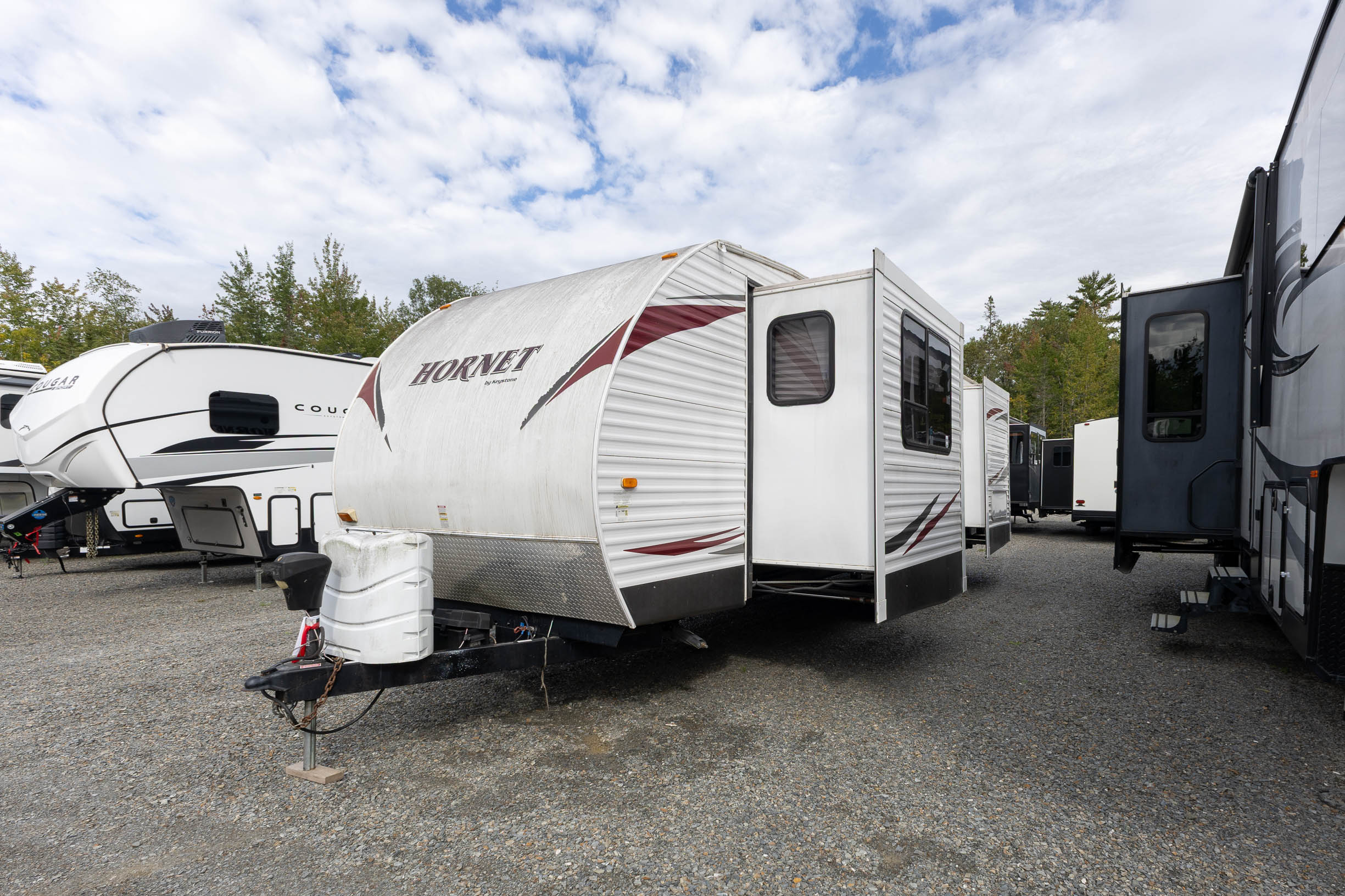 2011 Keystone RV Hornet 27FLBS TRAVEL TRAILER