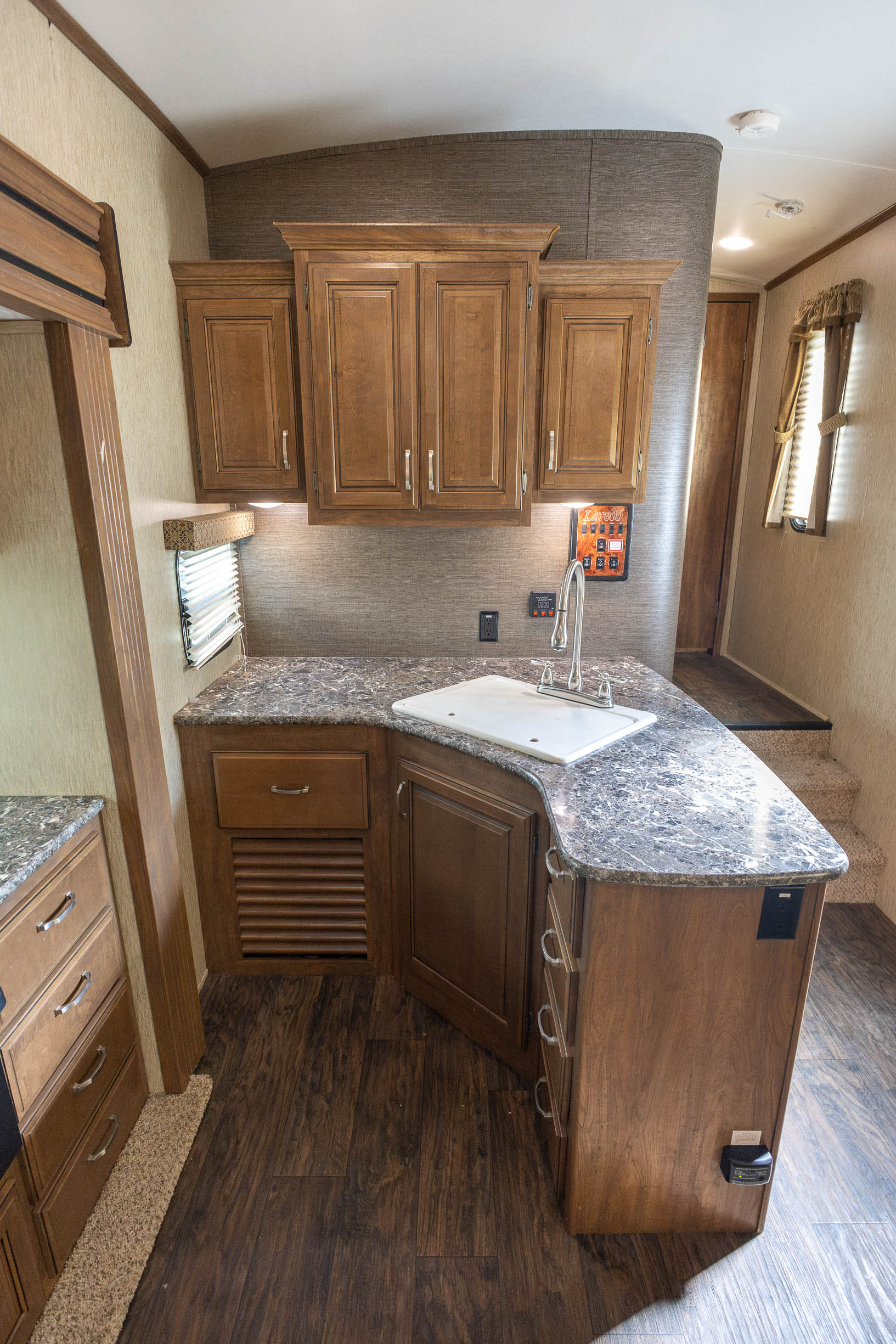 2015 Keystone RV Laredo 295SCK FIFTH WHEEL