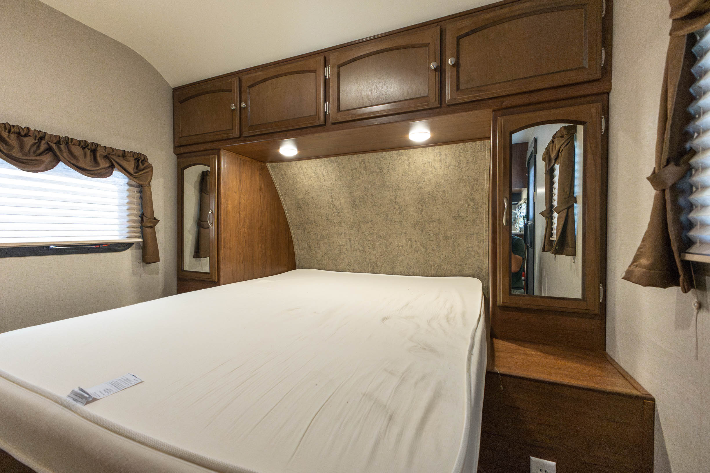 2016 Coachmen Freedom Express Select 24 SE TRAVEL TRAILER