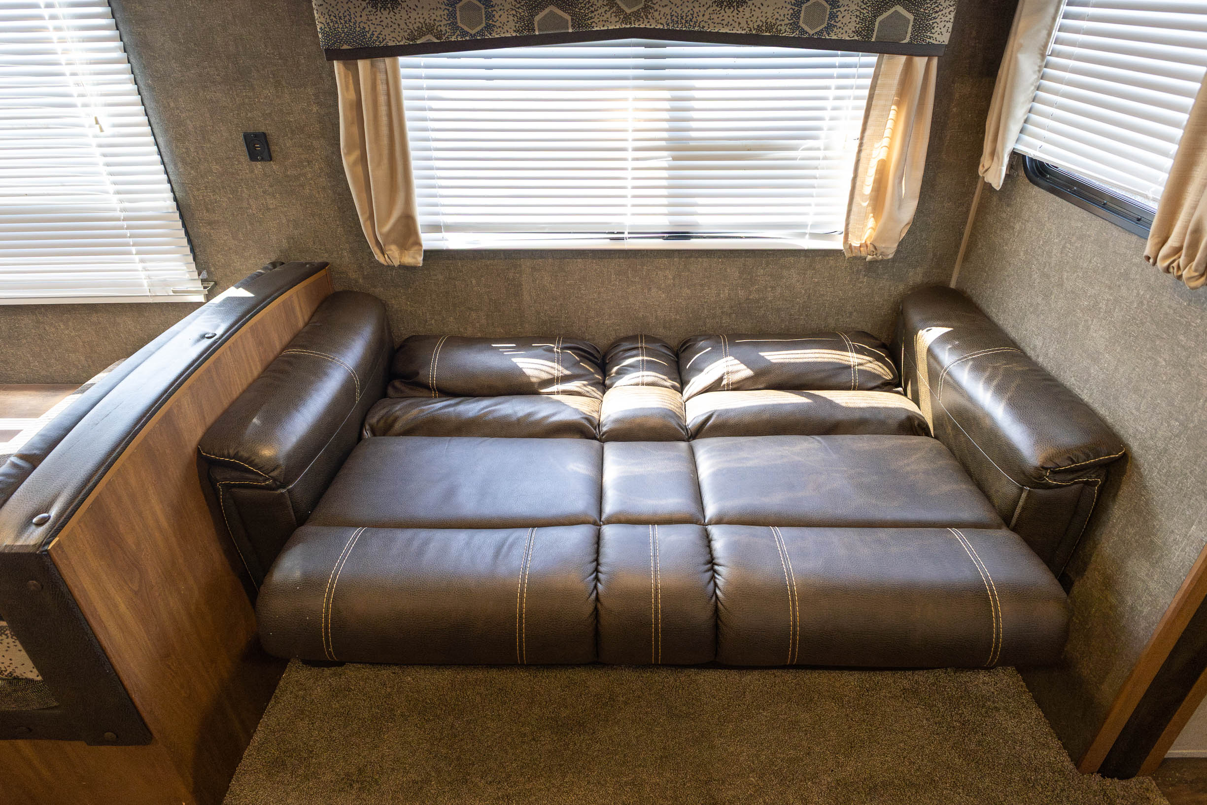 2017 Keystone RV Summerland series 2960BH TRAVEL TRAILER
