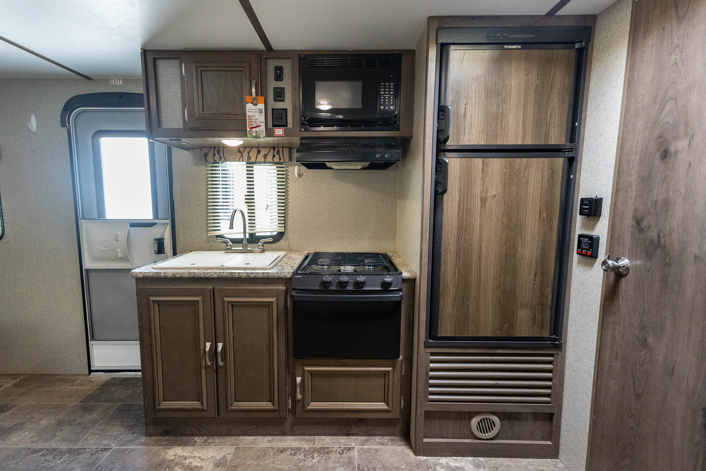 2018 Keystone RV Passport Express 199ML TRAVEL TRAILER