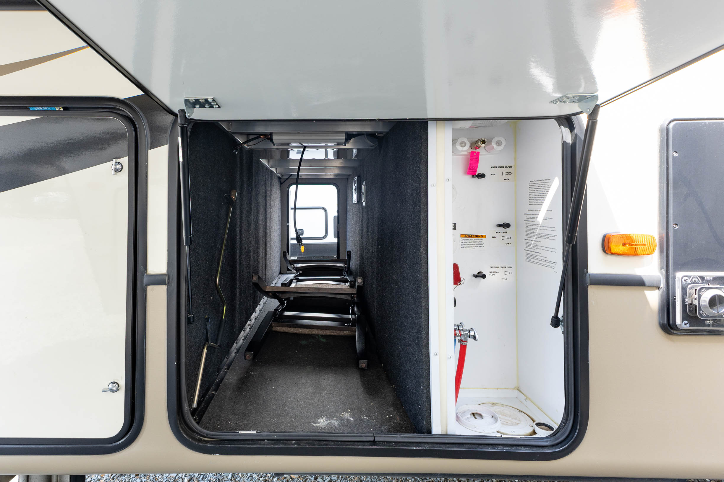 2018 Keystone RV Montana FIFTH WHEEL