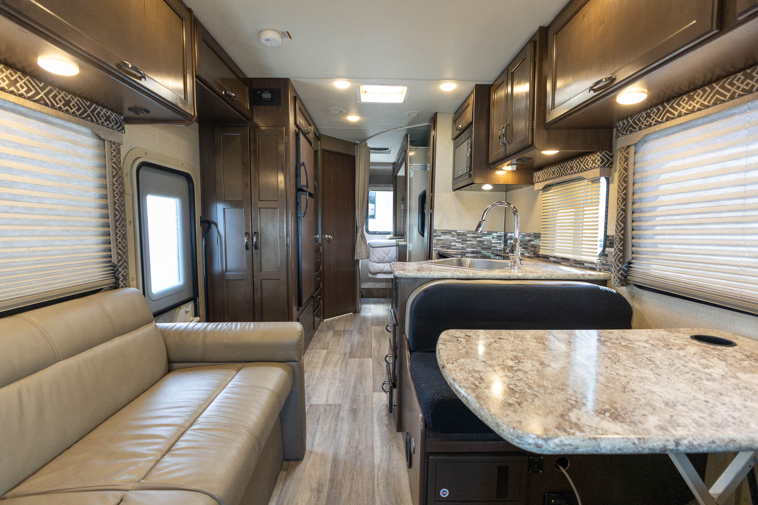 2018 Thor Motor Coach Four Winds CLASS C MOTORHOME