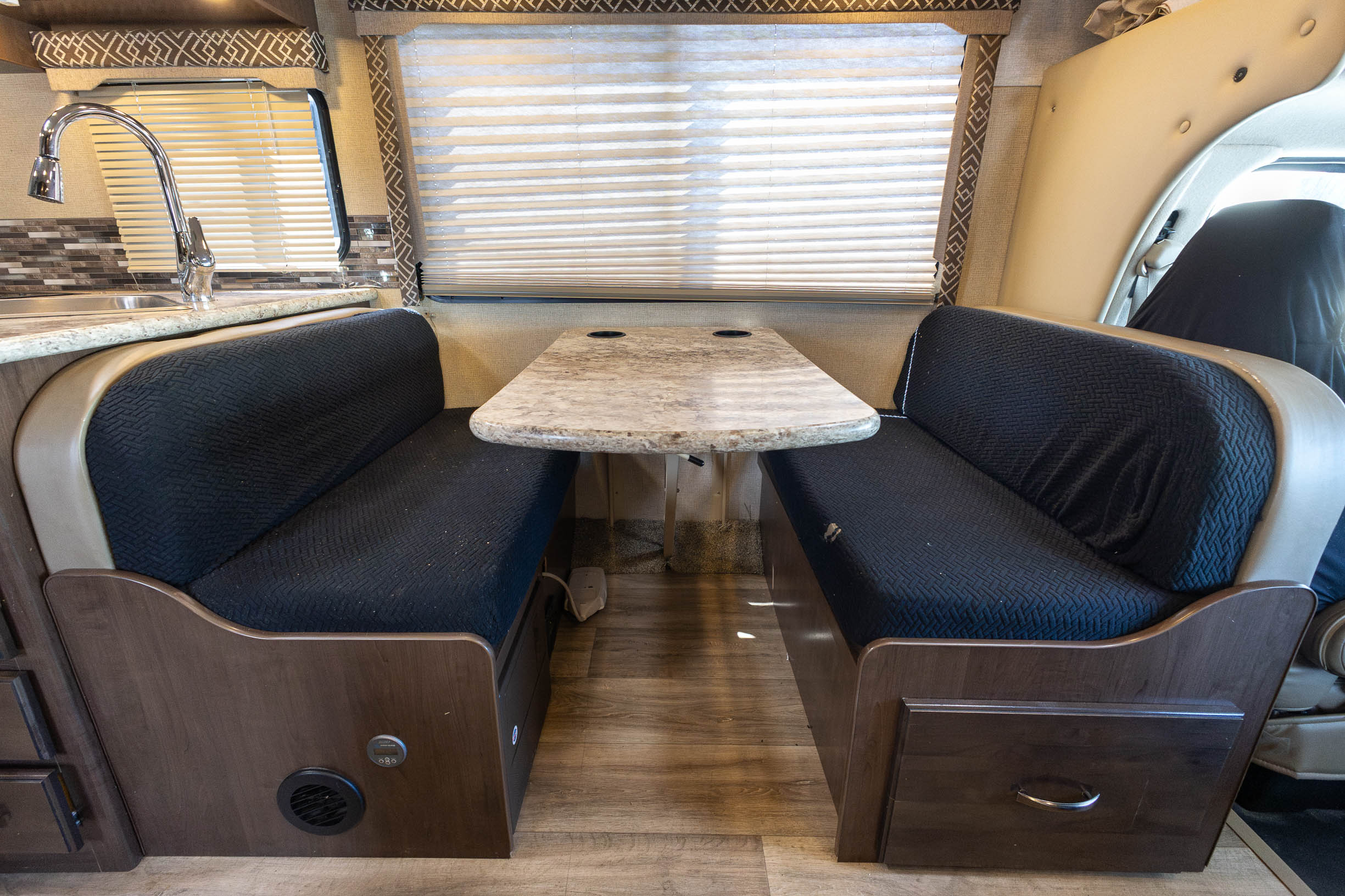 2018 Thor Motor Coach Four Winds CLASS C MOTORHOME