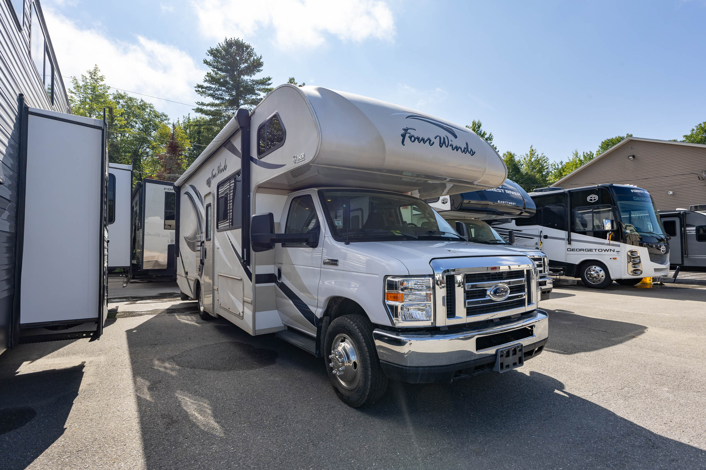 2018 Thor Motor Coach Four Winds CLASS C MOTORHOME
