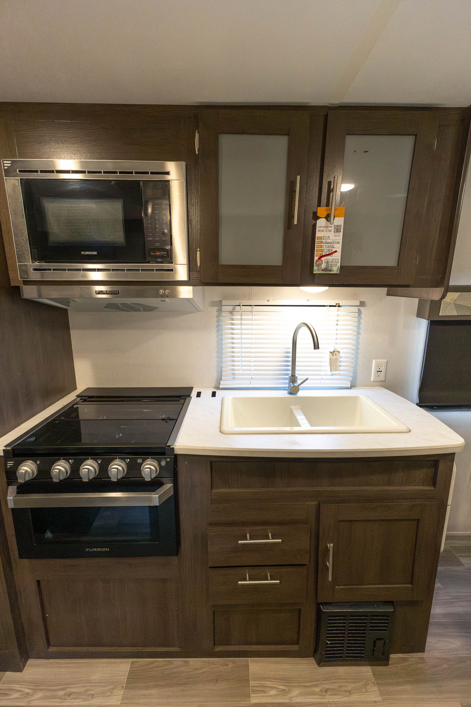 2019 Forest River Wildwood X-Lite 171RBXL TRAVEL TRAILER