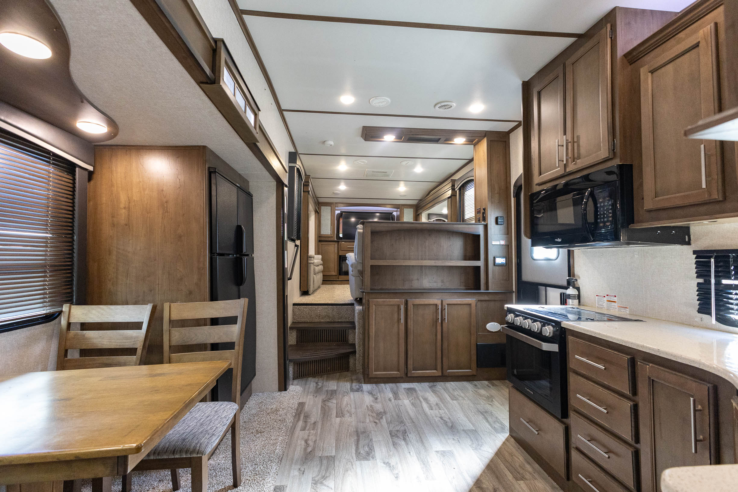 2019 Keystone RV Cougar 367FLS FIFTH WHEEL