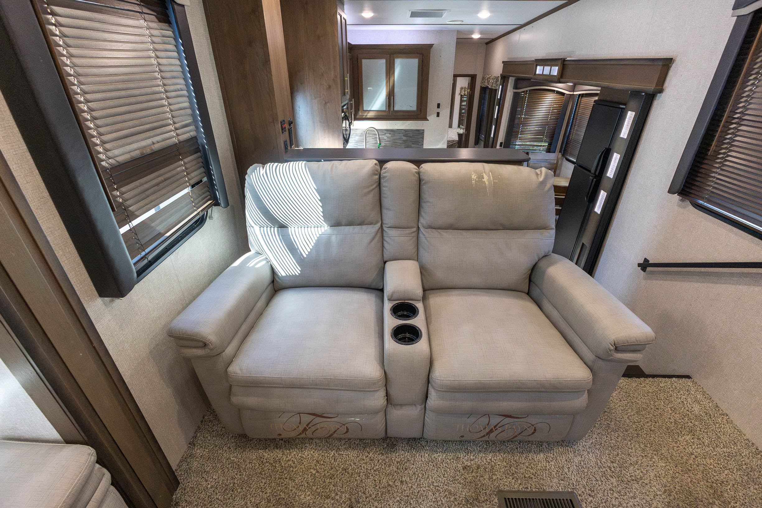 2019 Keystone RV Cougar 367FLS FIFTH WHEEL