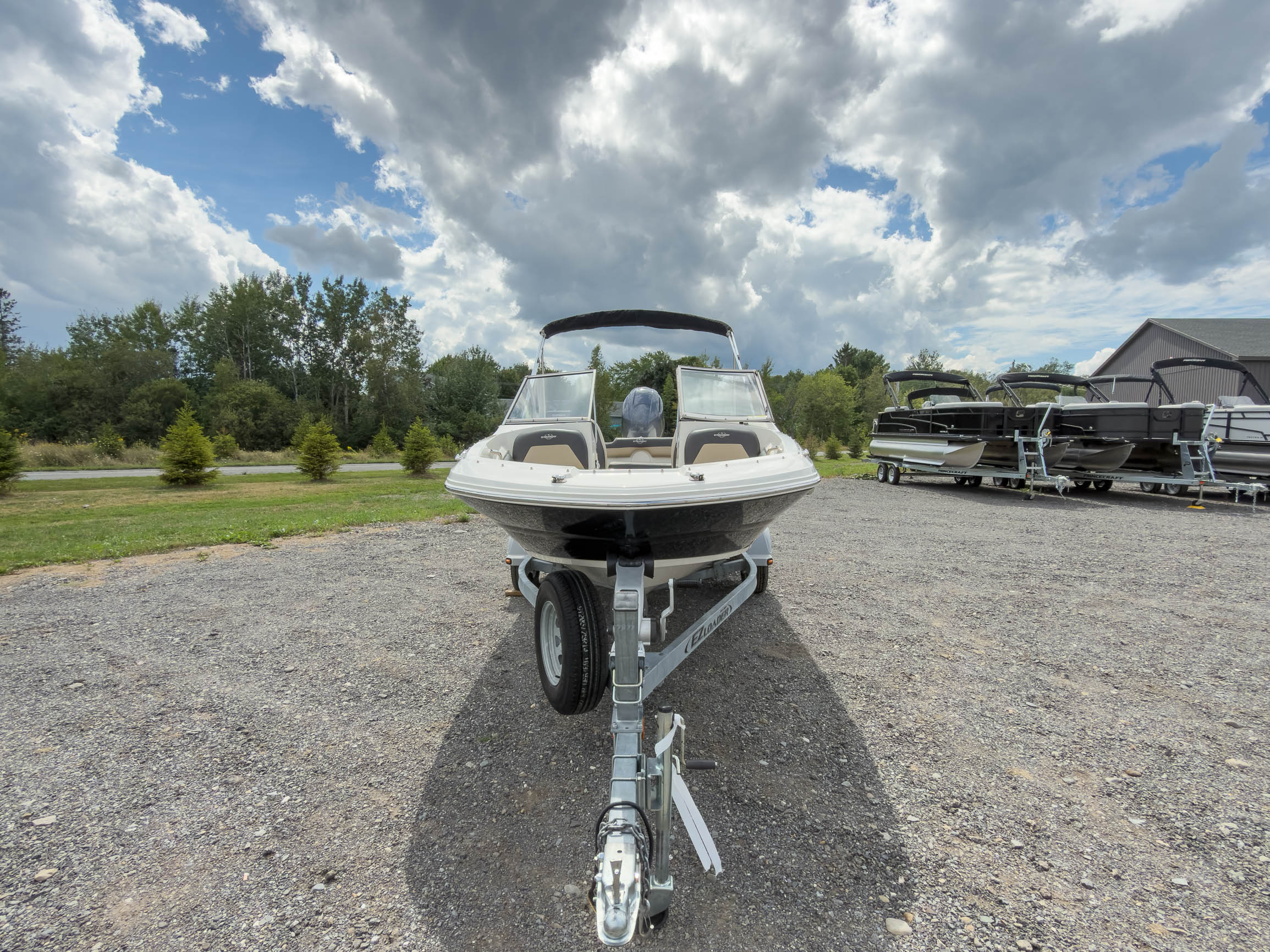 2019 Stingray 191 SC FISHING BOAT