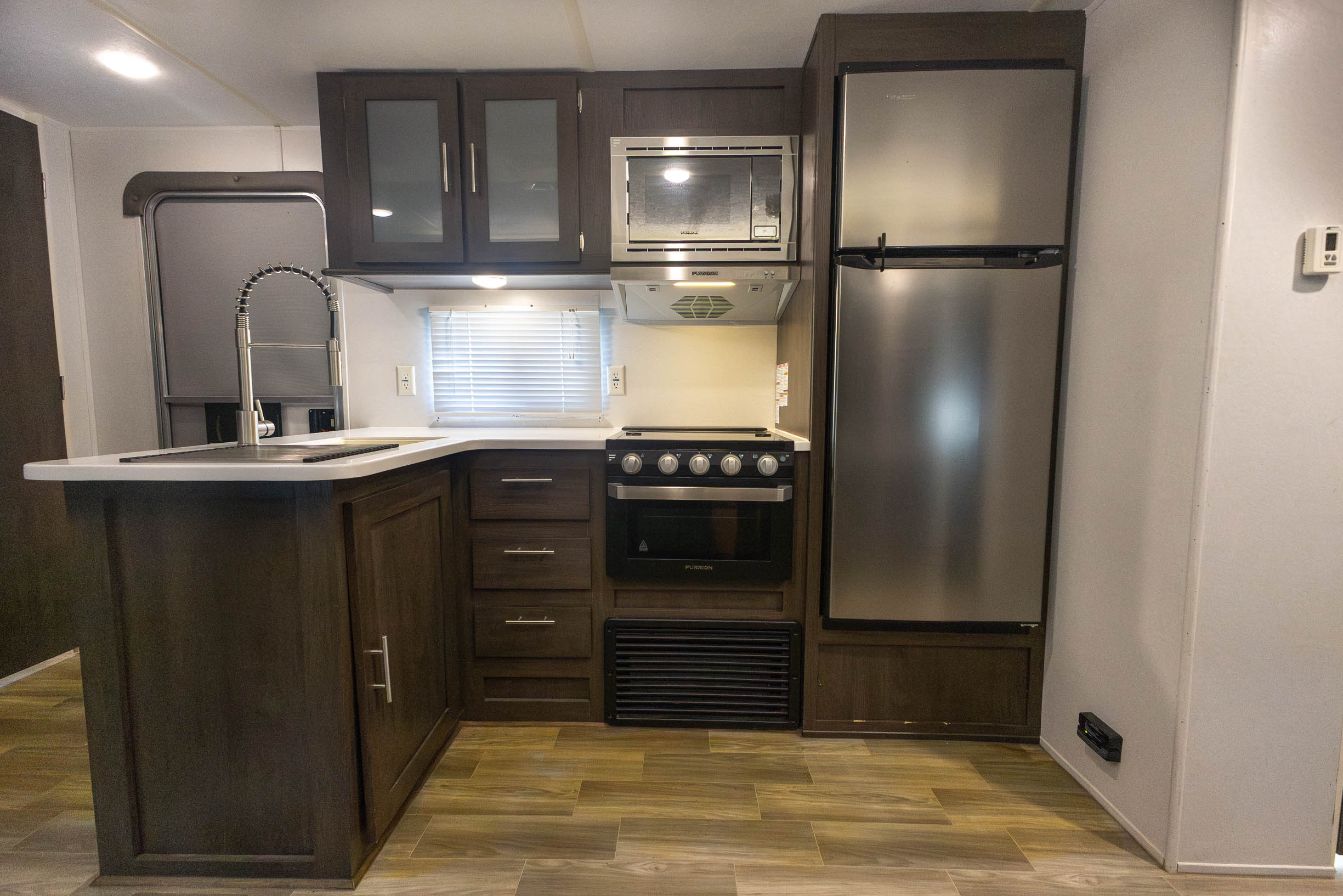 2020 Forest River Wildwood Midwest 30KQBSS TRAVEL TRAILER