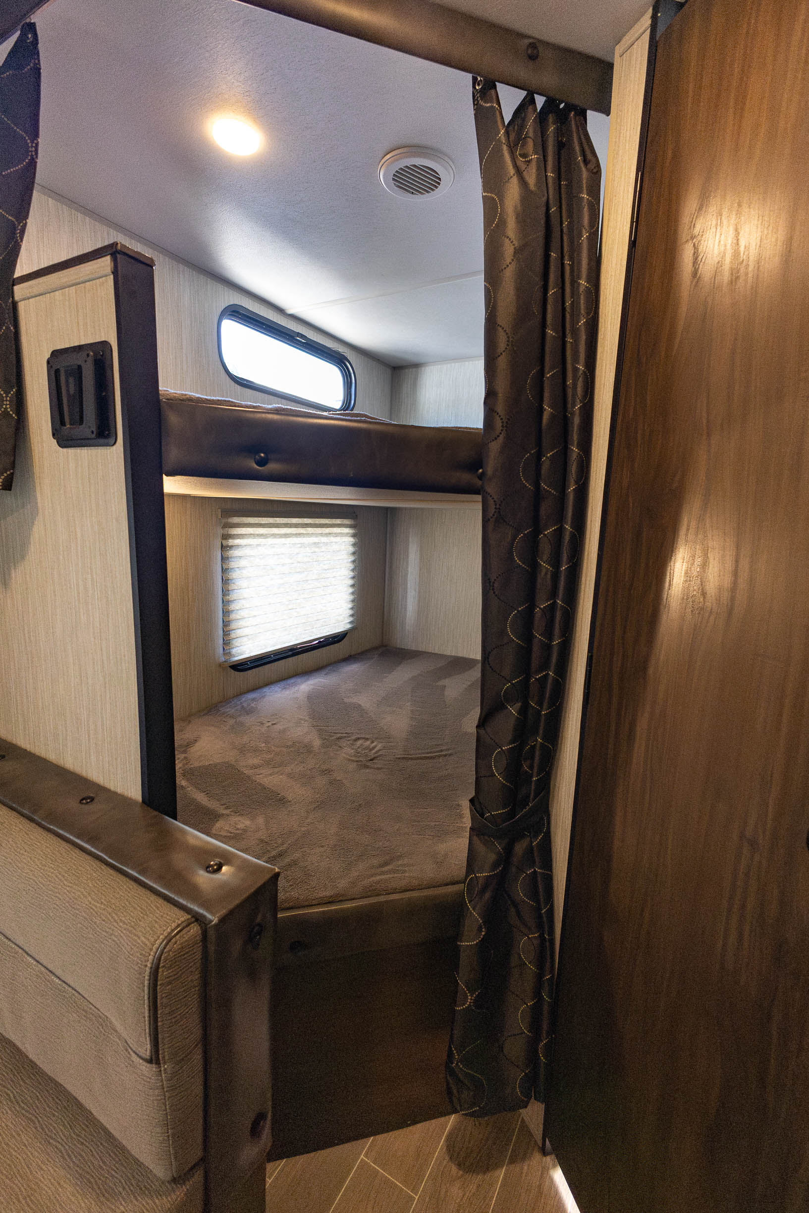 2021 Forest River Grey Wolf 26DJSE TRAVEL TRAILER