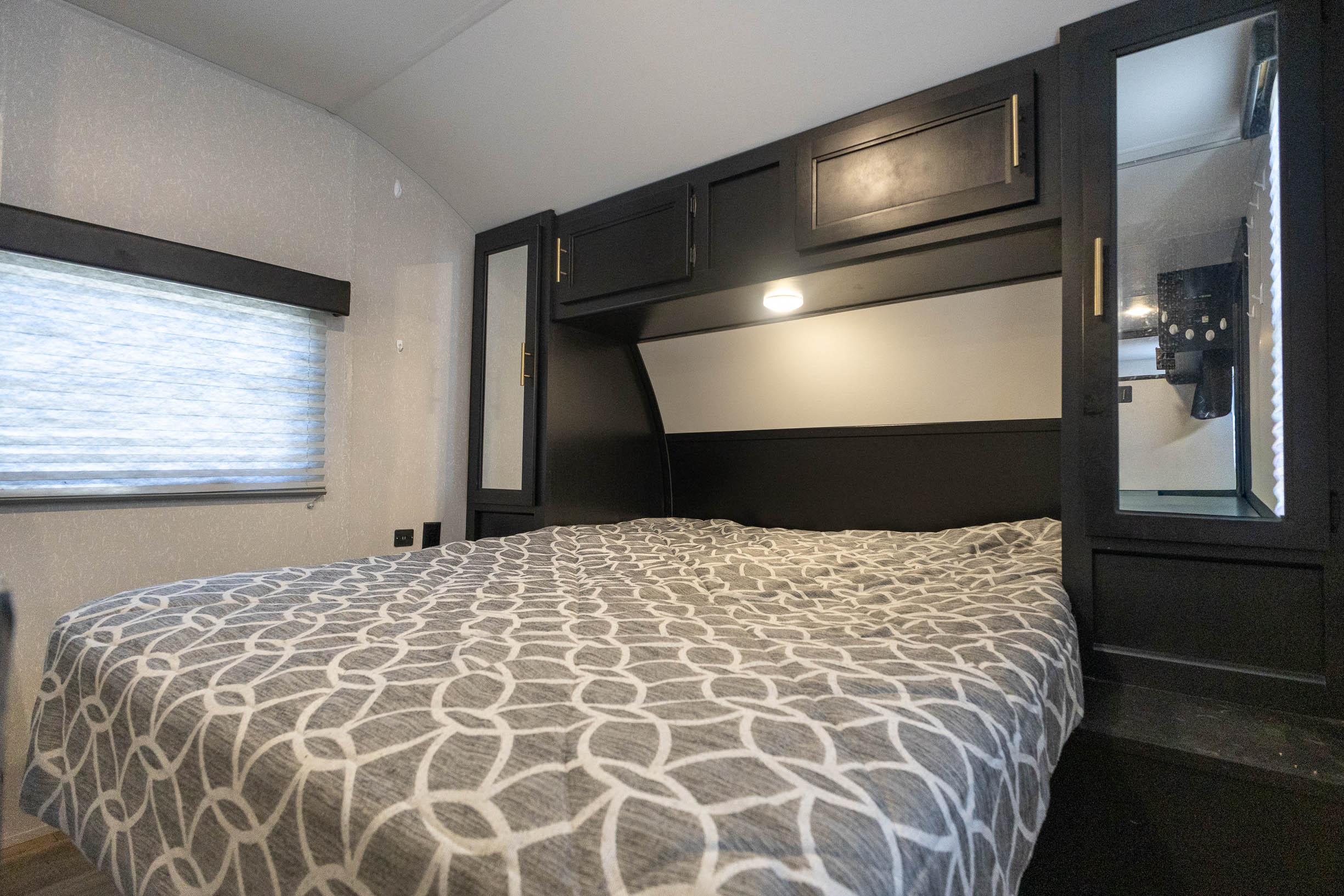 2021 Forest River Grey Wolf 26DJSE TRAVEL TRAILER