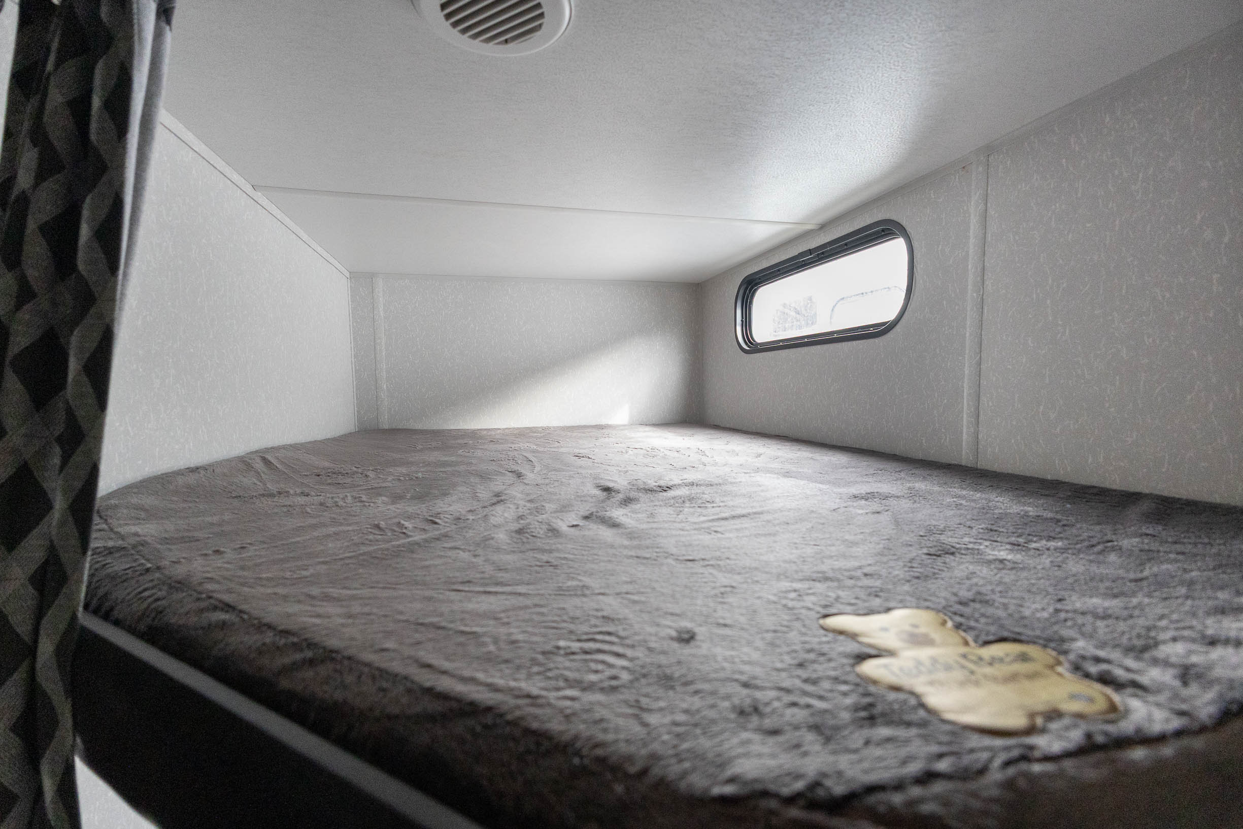 2021 Forest River Grey Wolf 23DBH TRAVEL TRAILER