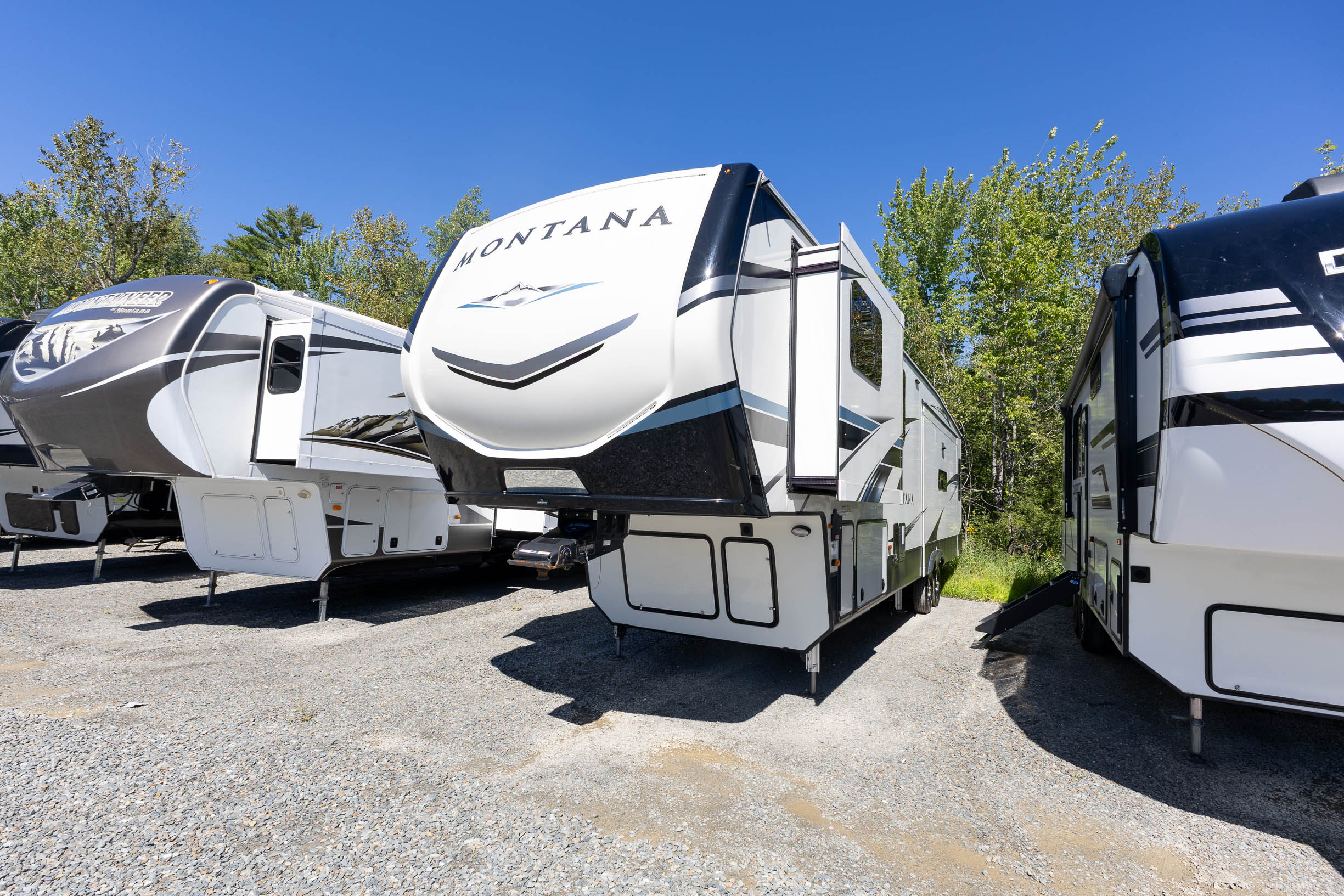 2021 Keystone RV Montana FIFTH WHEEL