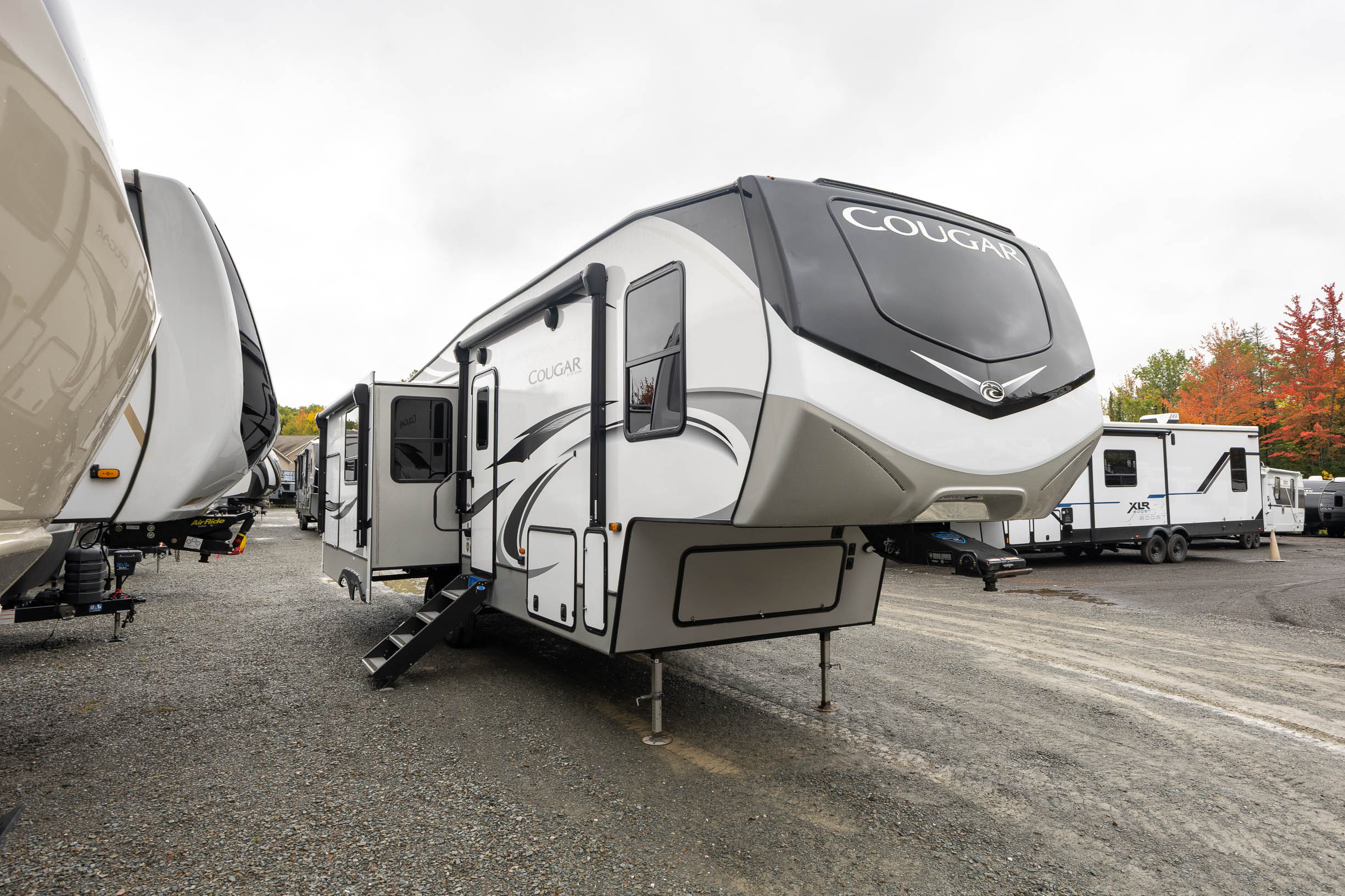 2021 Keystone RV Cougar 302RLS FIFTH WHEEL