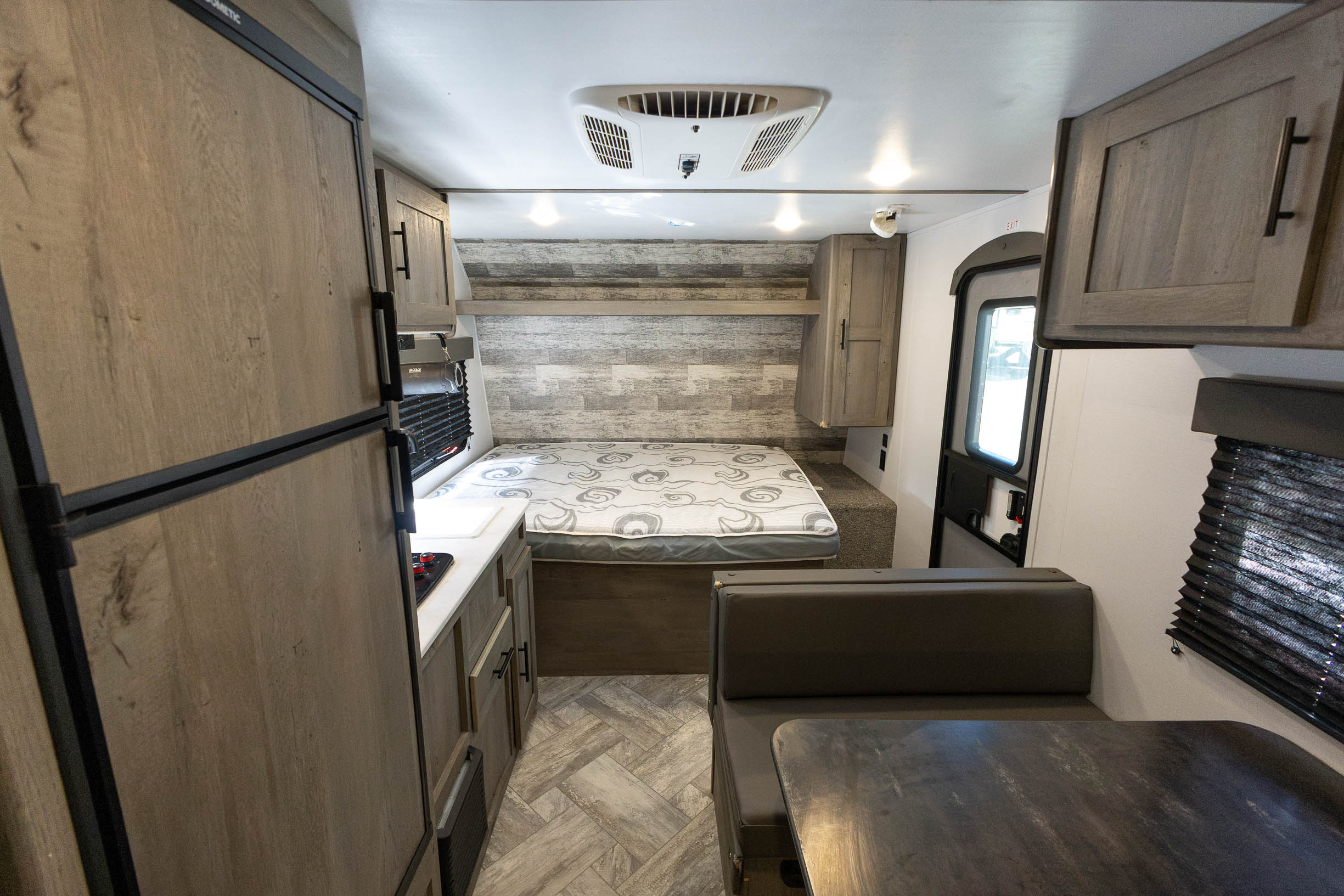 2021 Keystone RV Springdale Mini 2010BH TRAVEL TRAILER