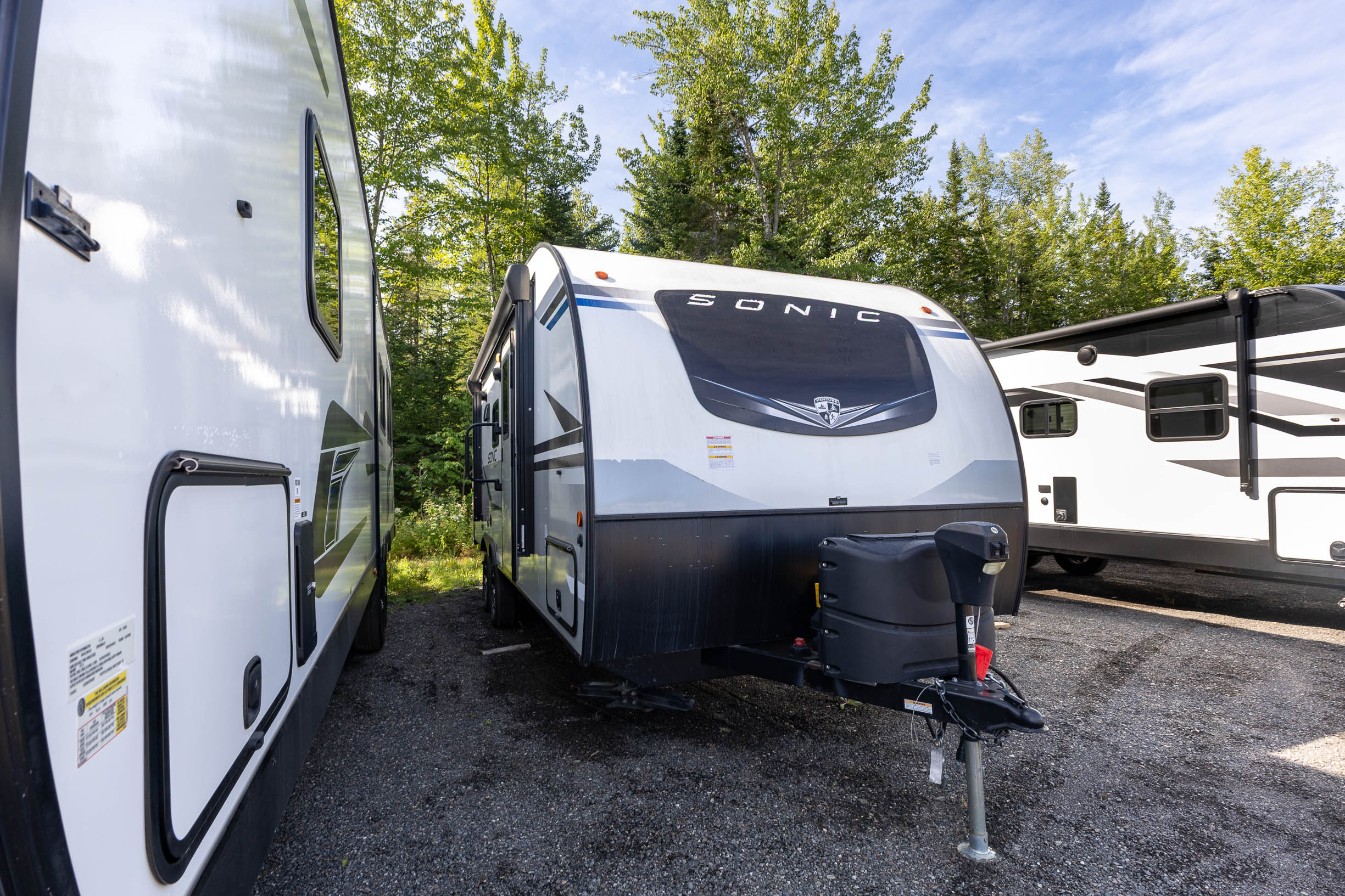 2021 Venture RV Sonic TRAVEL TRAILER