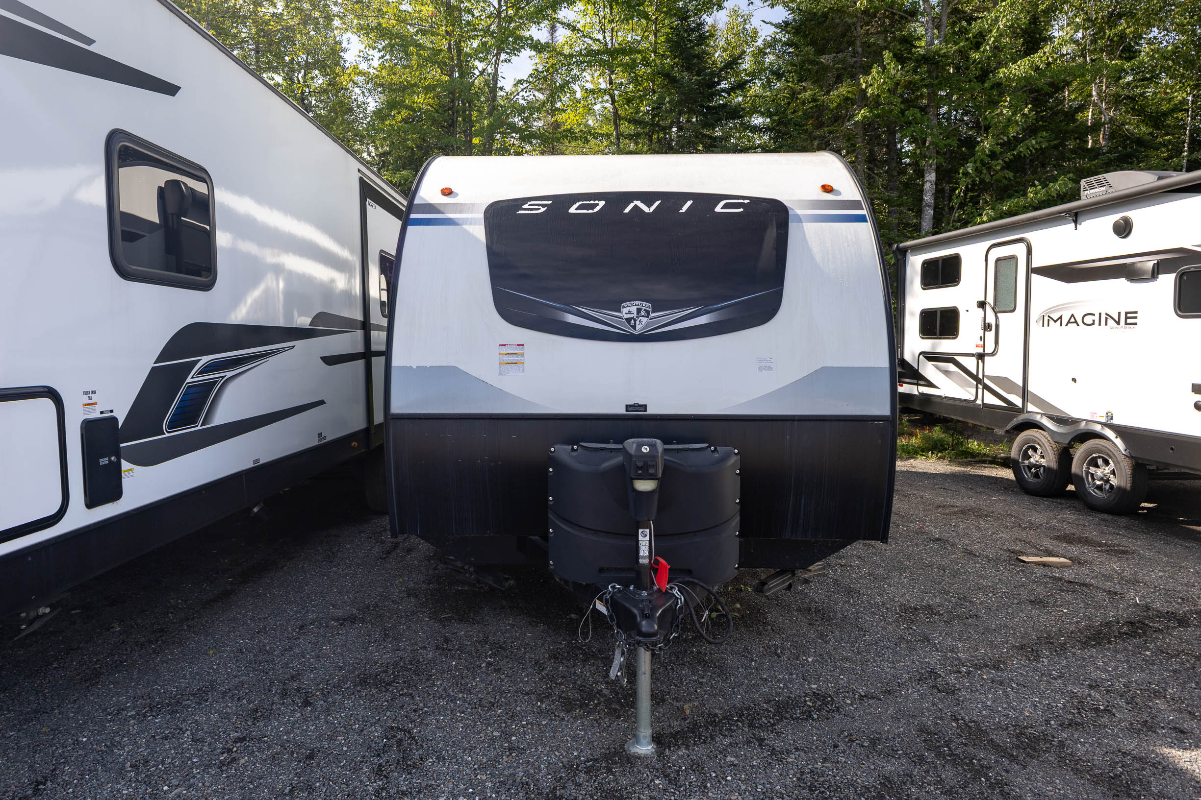 2021 Venture RV Sonic TRAVEL TRAILER