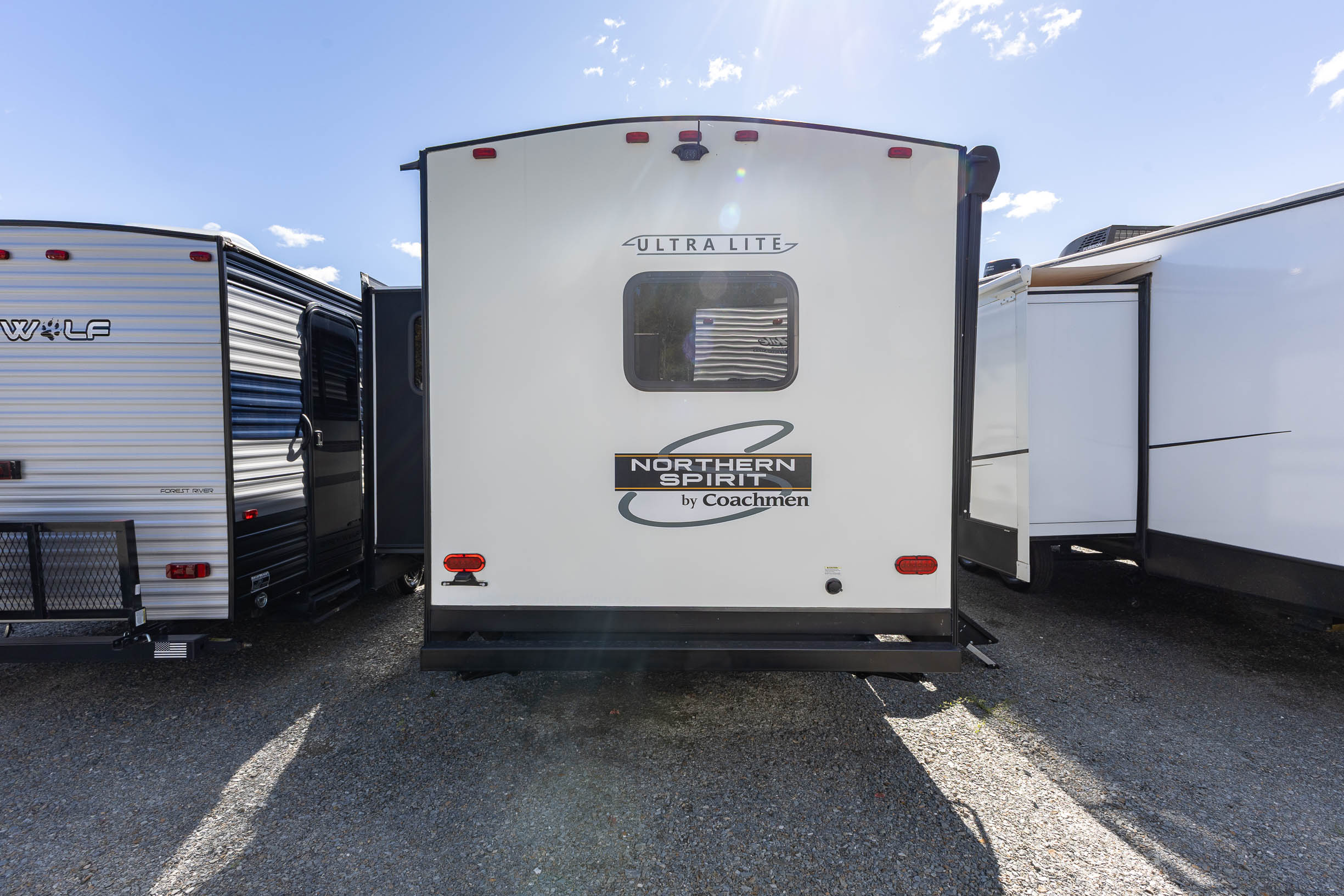 2022 Coachmen Spirit and Northern Spirit 2557RB TRAVEL TRAILER