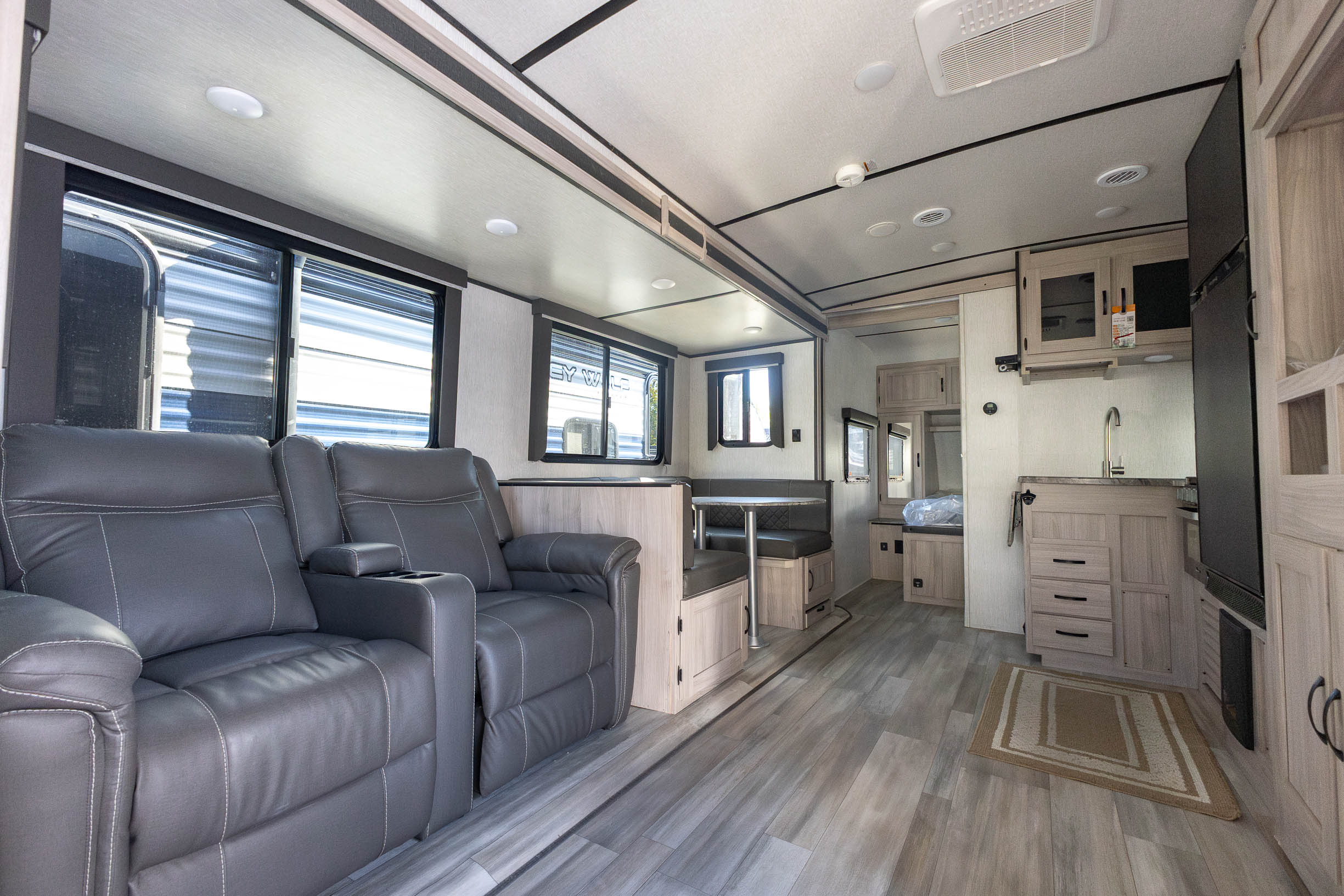 2022 Coachmen Spirit and Northern Spirit 2557RB TRAVEL TRAILER