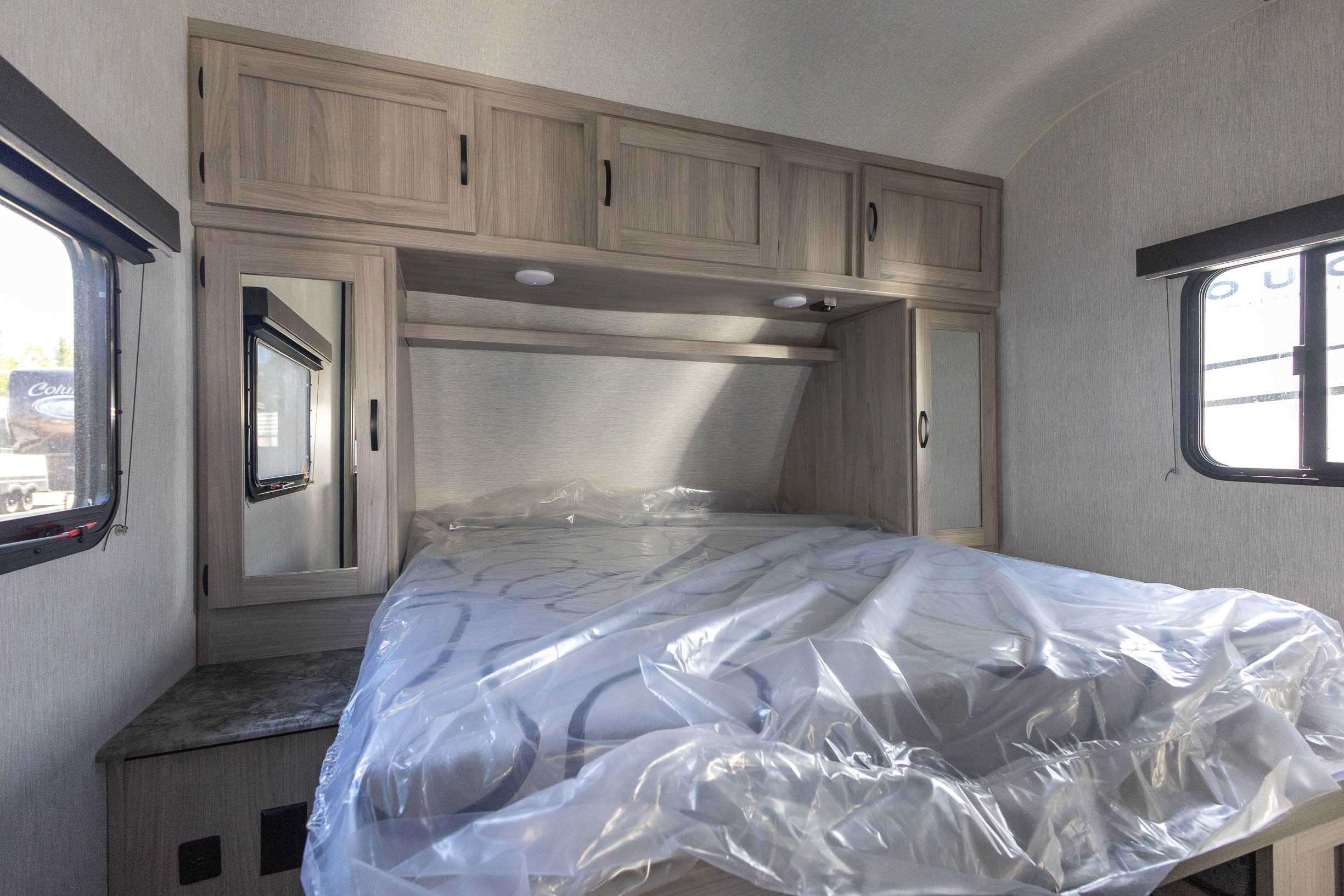 2022 Coachmen Spirit and Northern Spirit 2557RB TRAVEL TRAILER