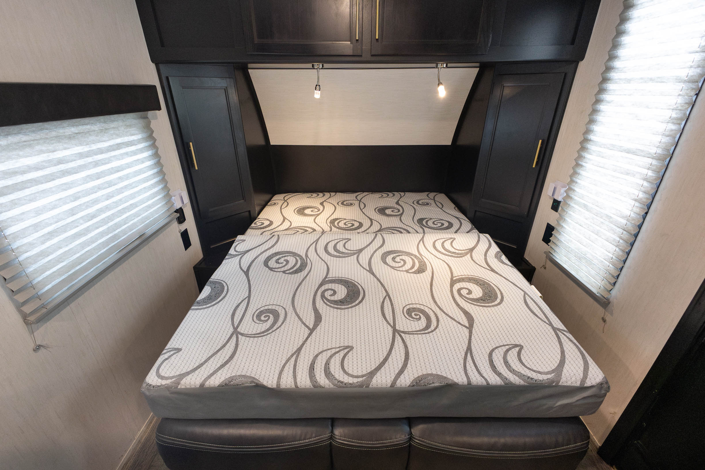 2023 Forest River Wolf Pup 16FQ TRAVEL TRAILER