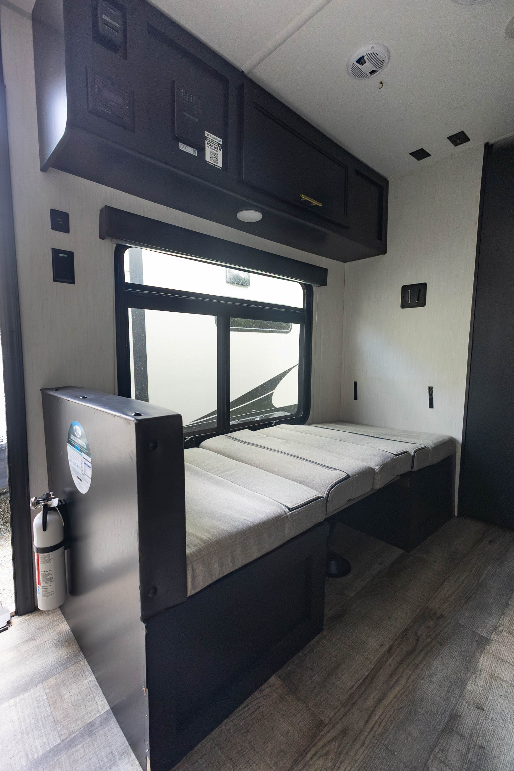 2023 Forest River Wolf Pup 16FQ TRAVEL TRAILER