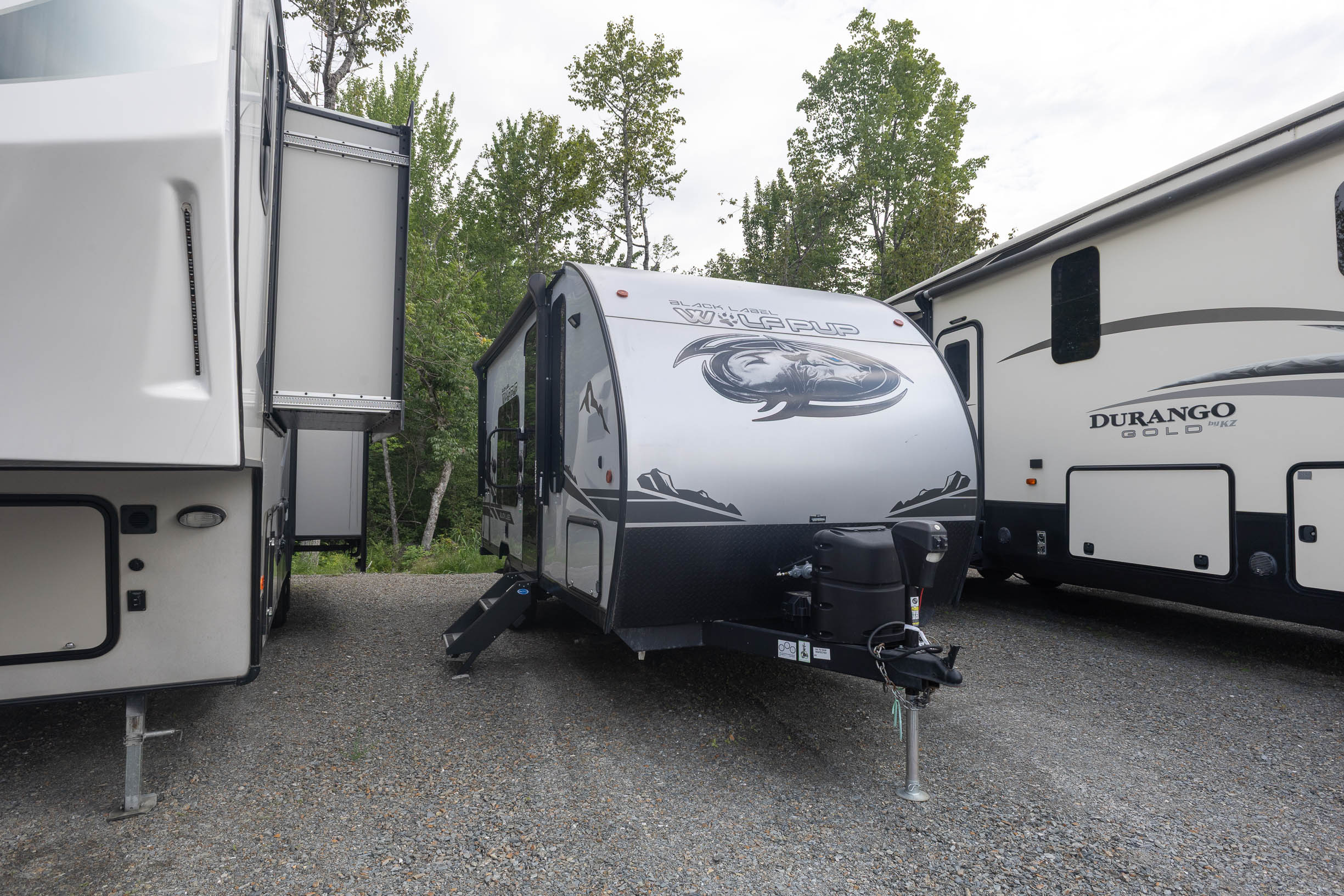 2023 Forest River Wolf Pup 16FQ TRAVEL TRAILER