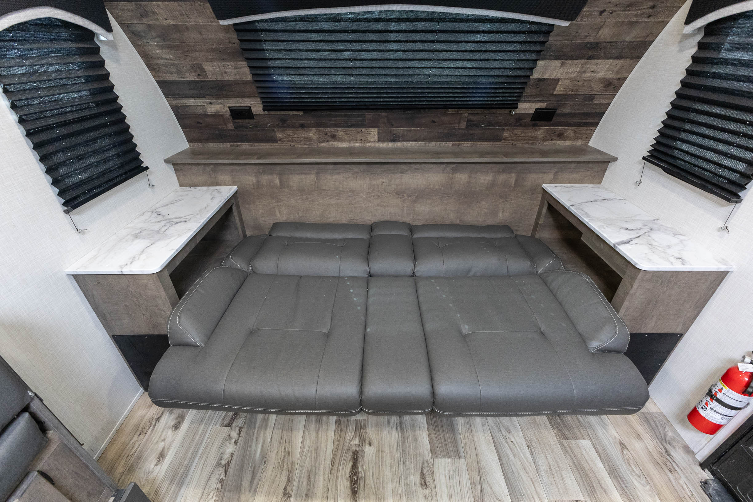2023 Venture RV Sonic TRAVEL TRAILER