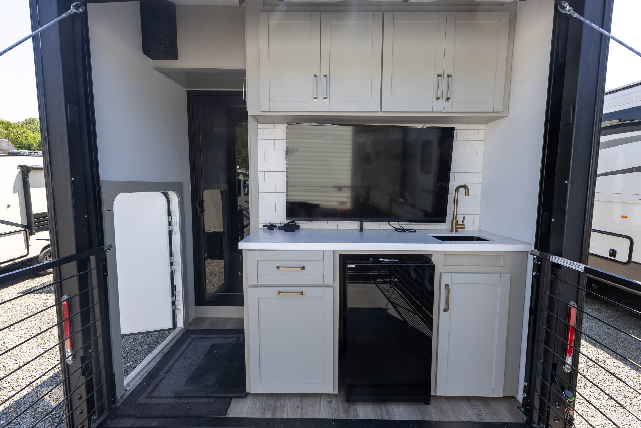 2024 Brinkley Model Z 3400 FIFTH WHEEL