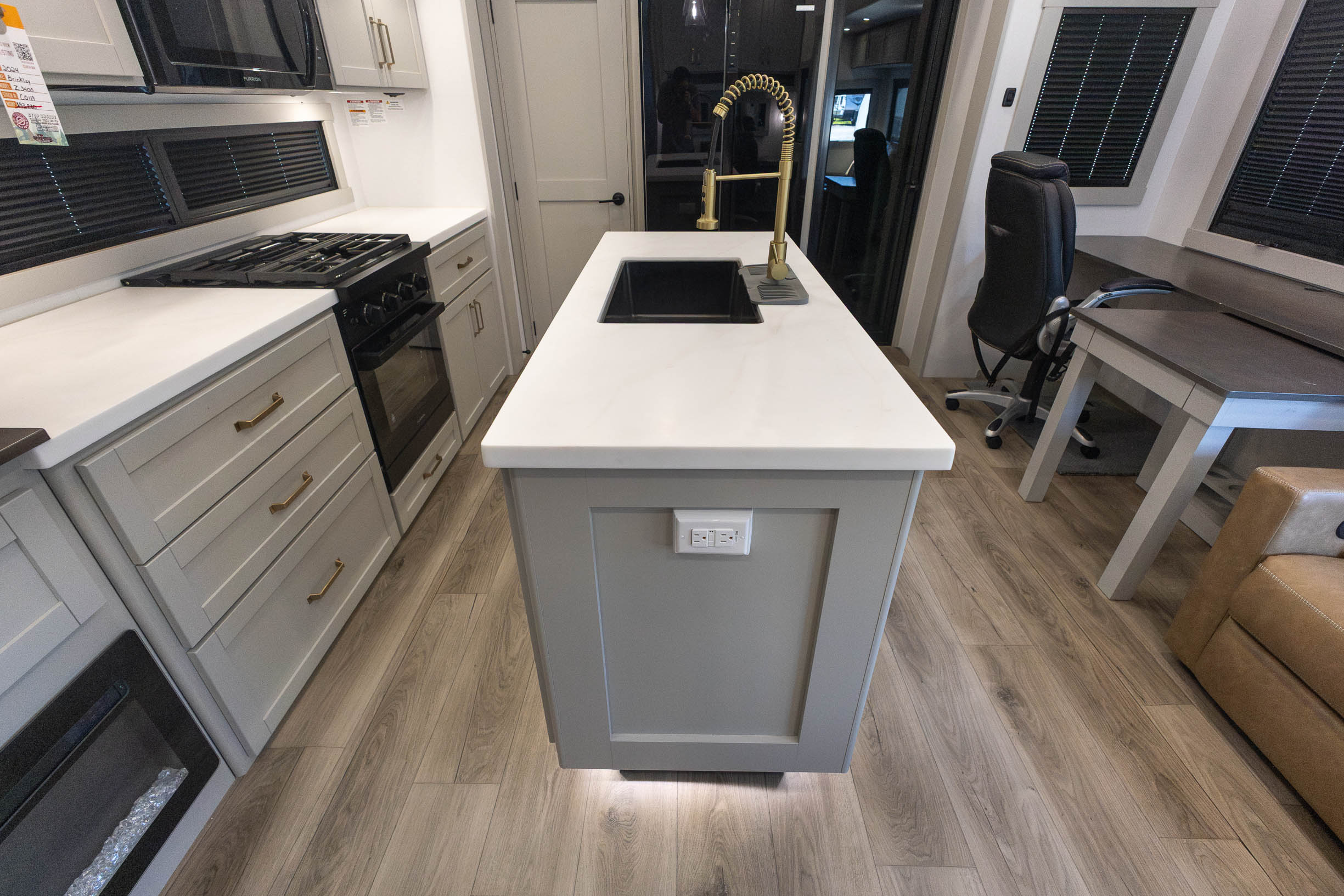2024 Brinkley Model Z 3400 FIFTH WHEEL