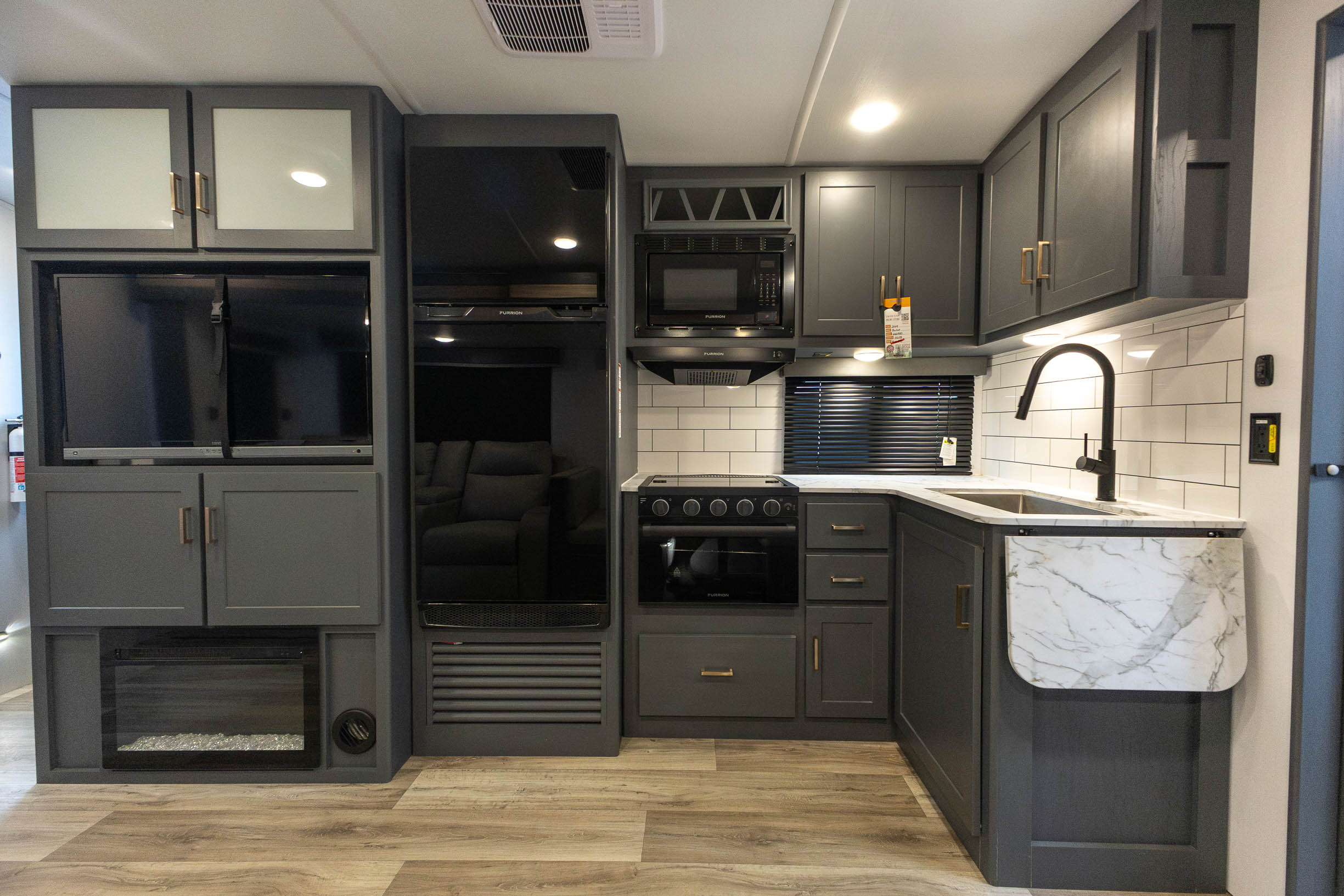 2024 Keystone RV Bullet 260RBS TRAVEL TRAILER