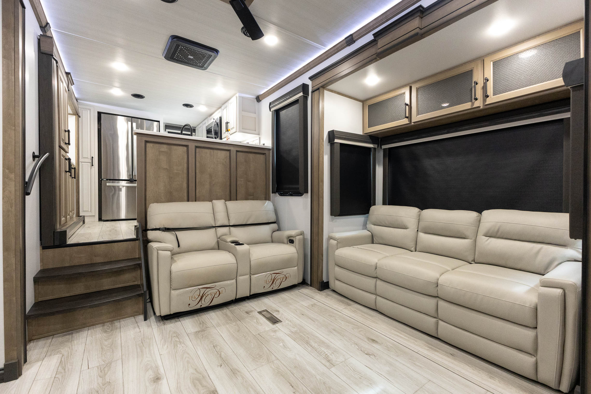 2024 Keystone RV Montana FIFTH WHEEL