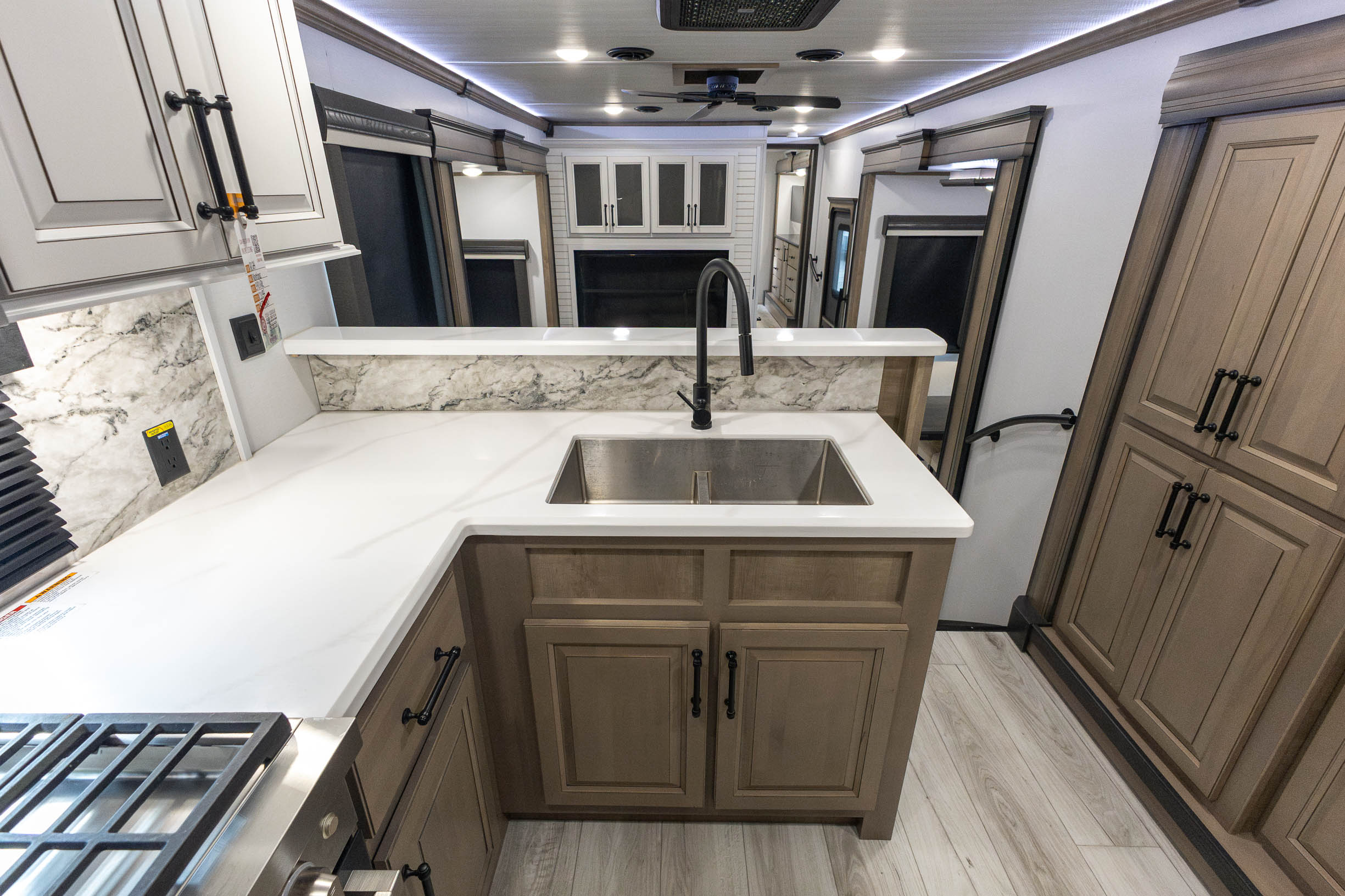 2024 Keystone RV Montana FIFTH WHEEL
