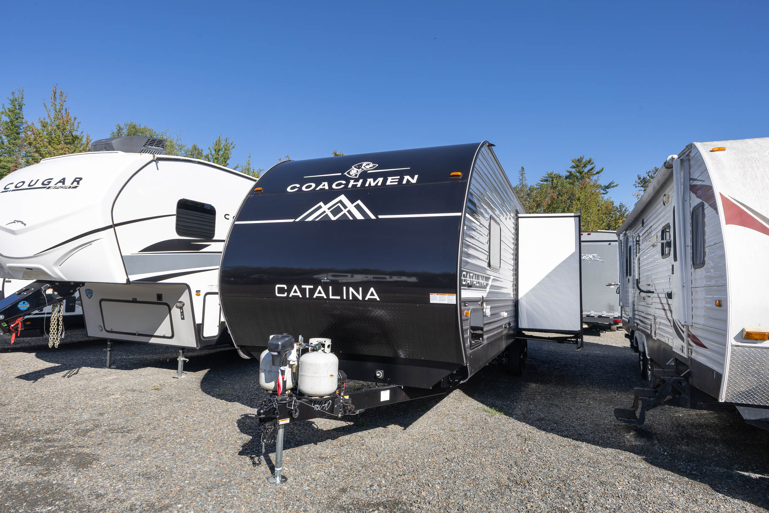2025 Coachmen Catalina Summit Series 8 271DBS TRAVEL TRAILER