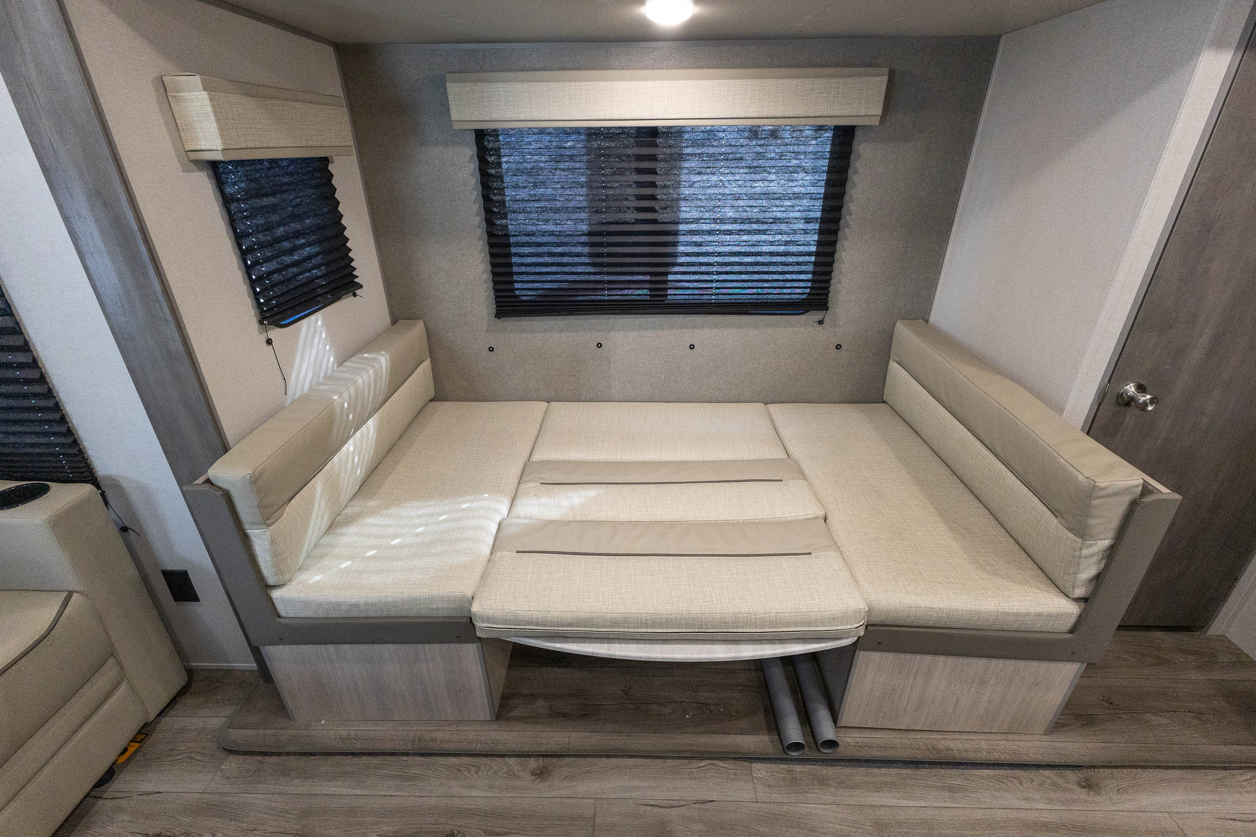 2025 Coachmen Catalina Summit Series 8 271DBS TRAVEL TRAILER
