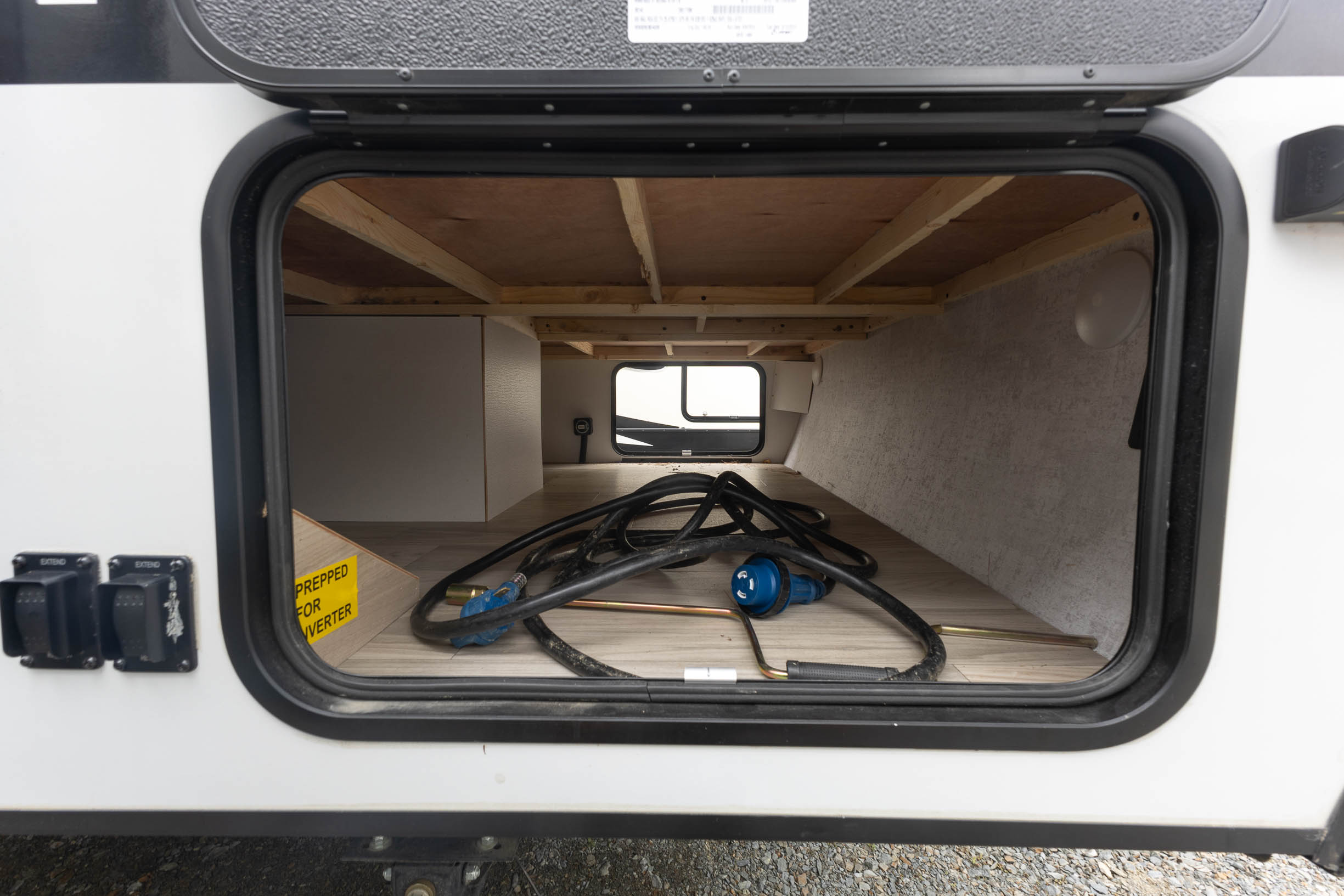 2025 Winnebago Micro Minnie 2108TB TRAVEL TRAILER