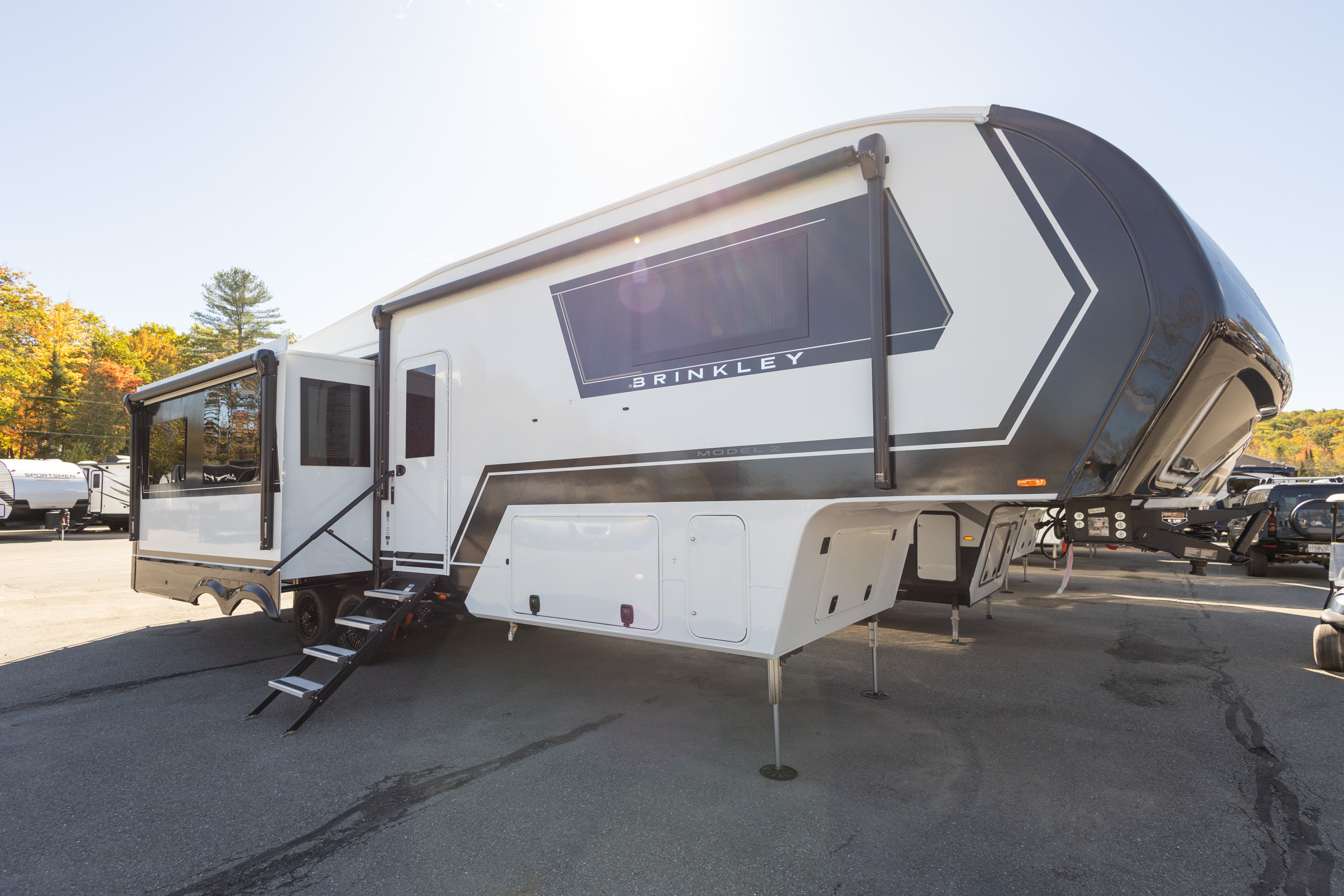 2026 Brinkley Model Z 3100 FIFTH WHEEL