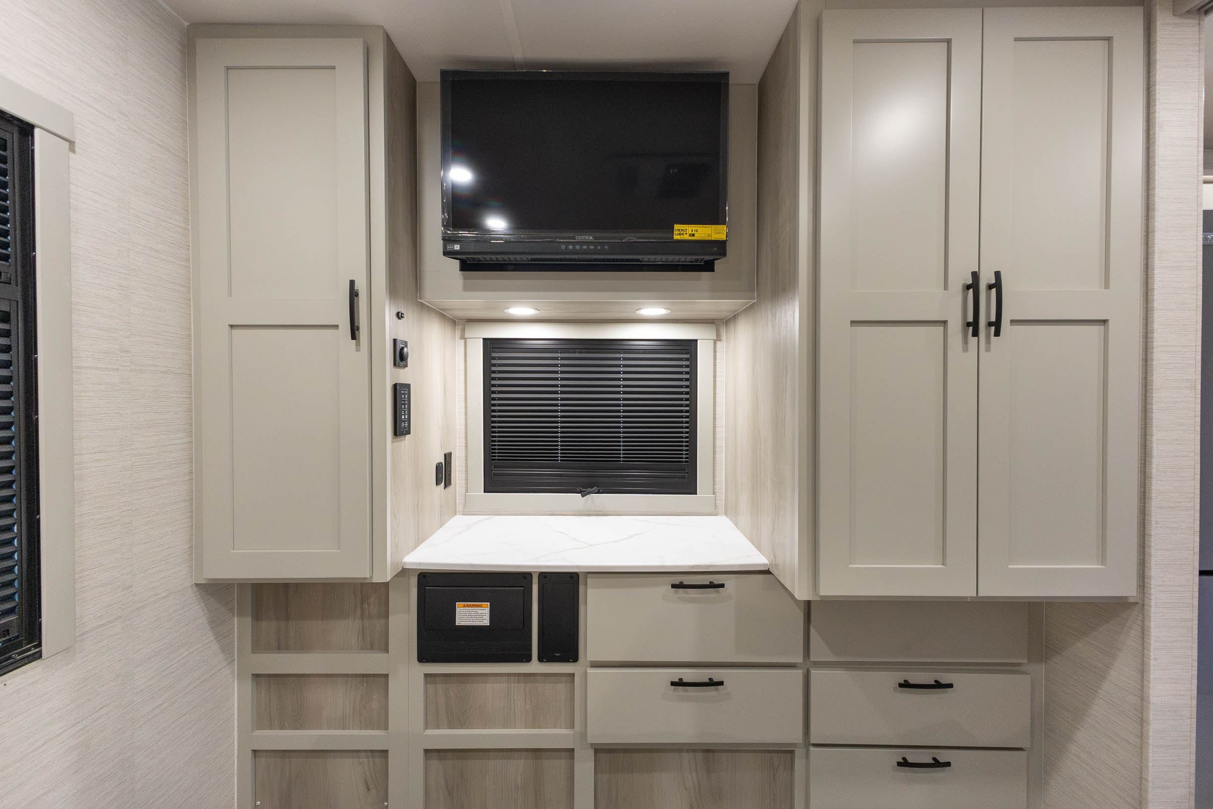 2026 Dynamax Isata 6 31KS CLASS C MOTORHOME