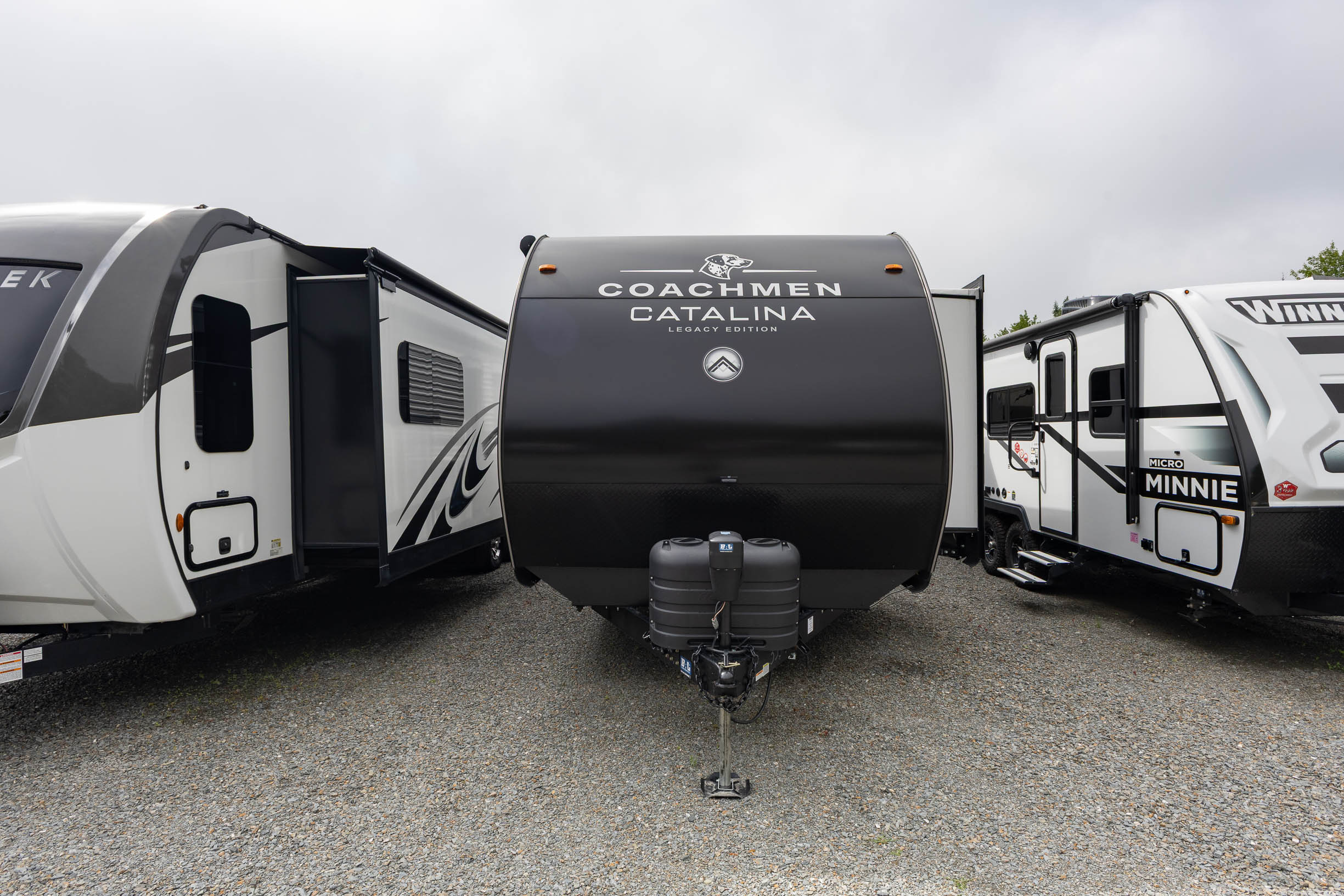 2026 Coachmen Catalina Legacy Edition 303RKDS TRAVEL TRAILER