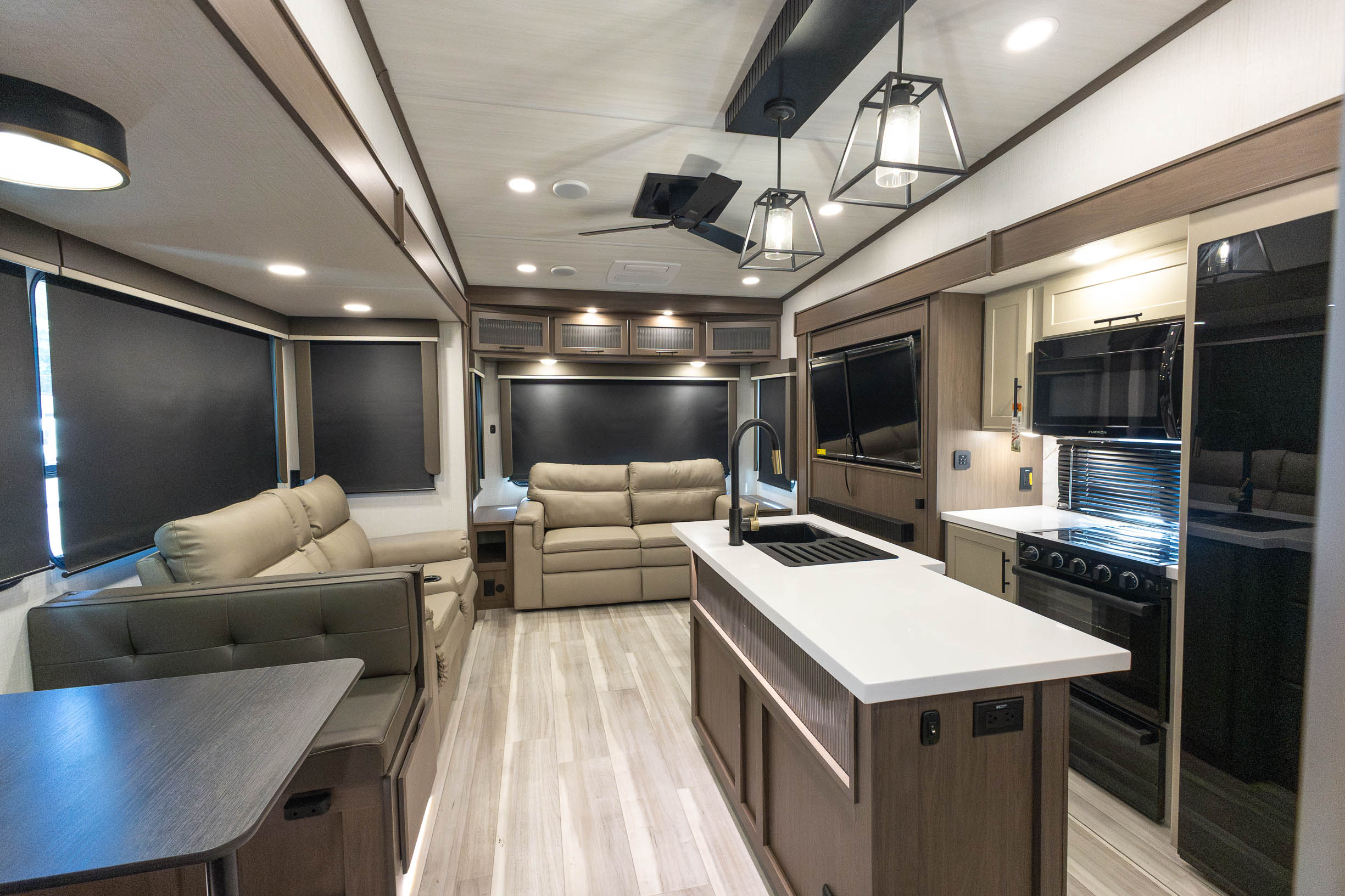 2026 Keystone RV Cougar 360MBI FIFTH WHEEL