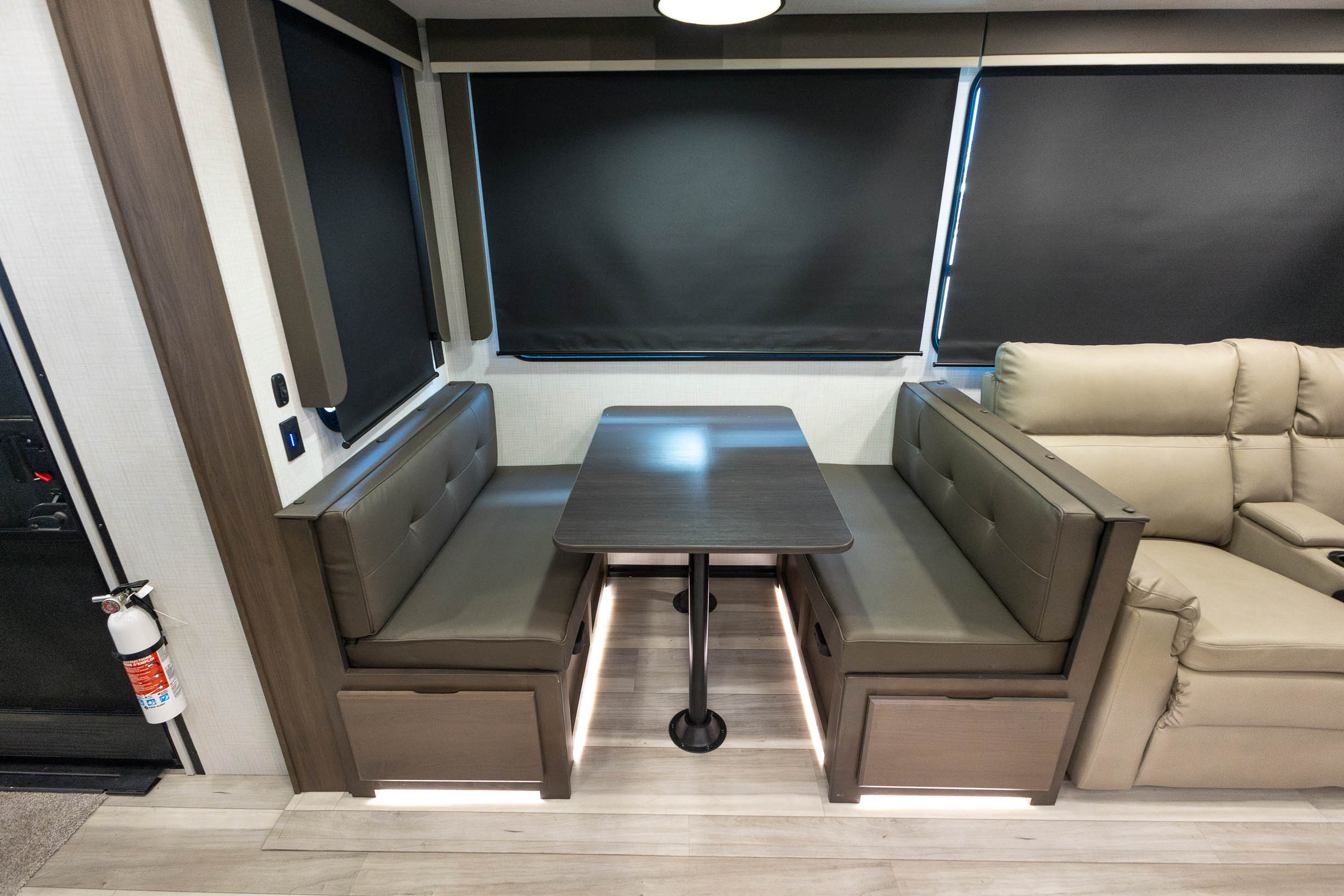 2026 Keystone RV Cougar 360MBI FIFTH WHEEL