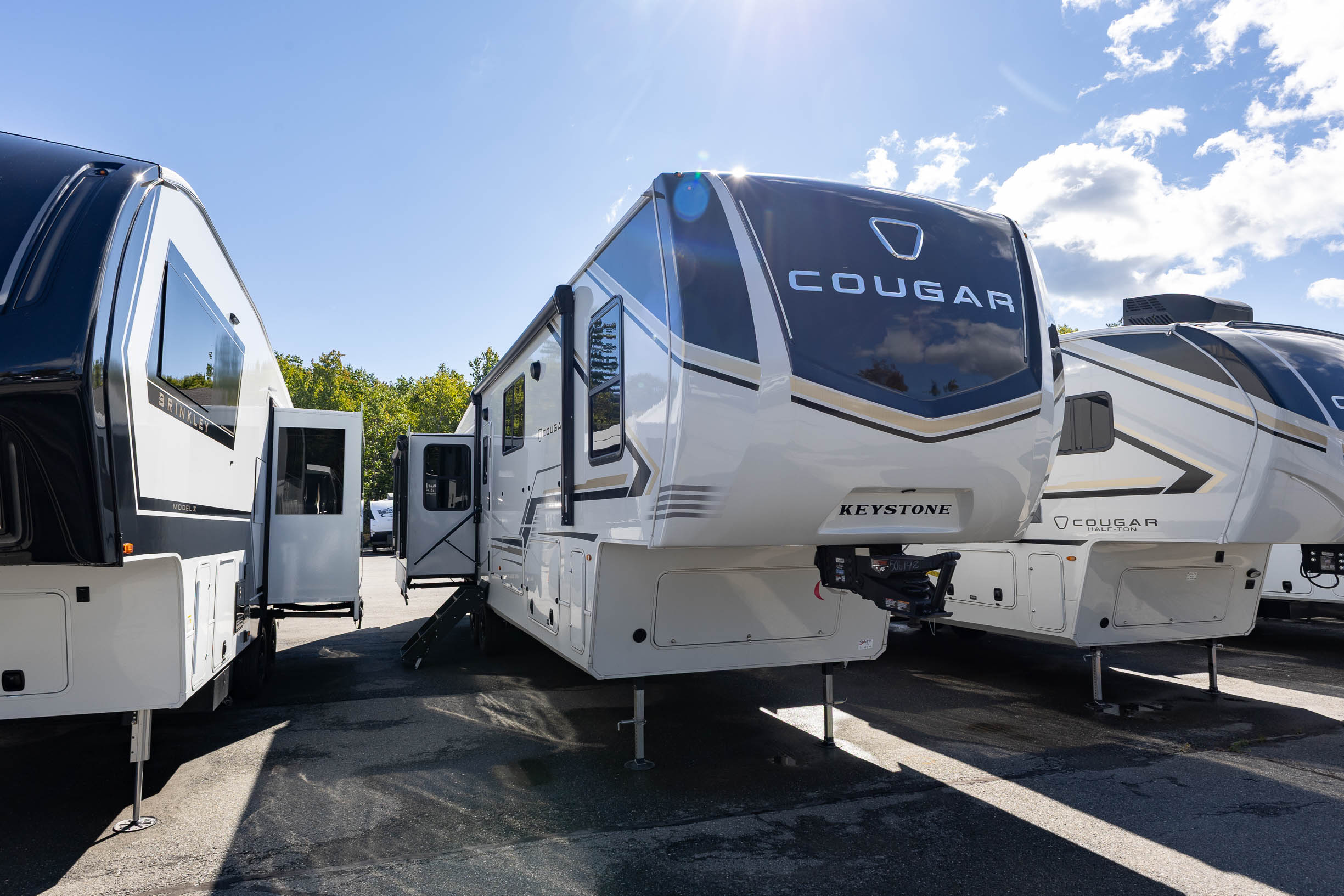 2026 Keystone RV Cougar 360MBI FIFTH WHEEL