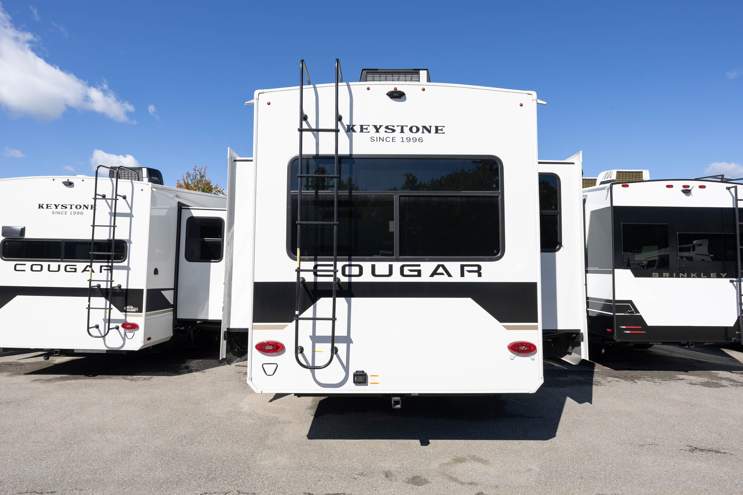 2026 Keystone RV Cougar 360MBI FIFTH WHEEL