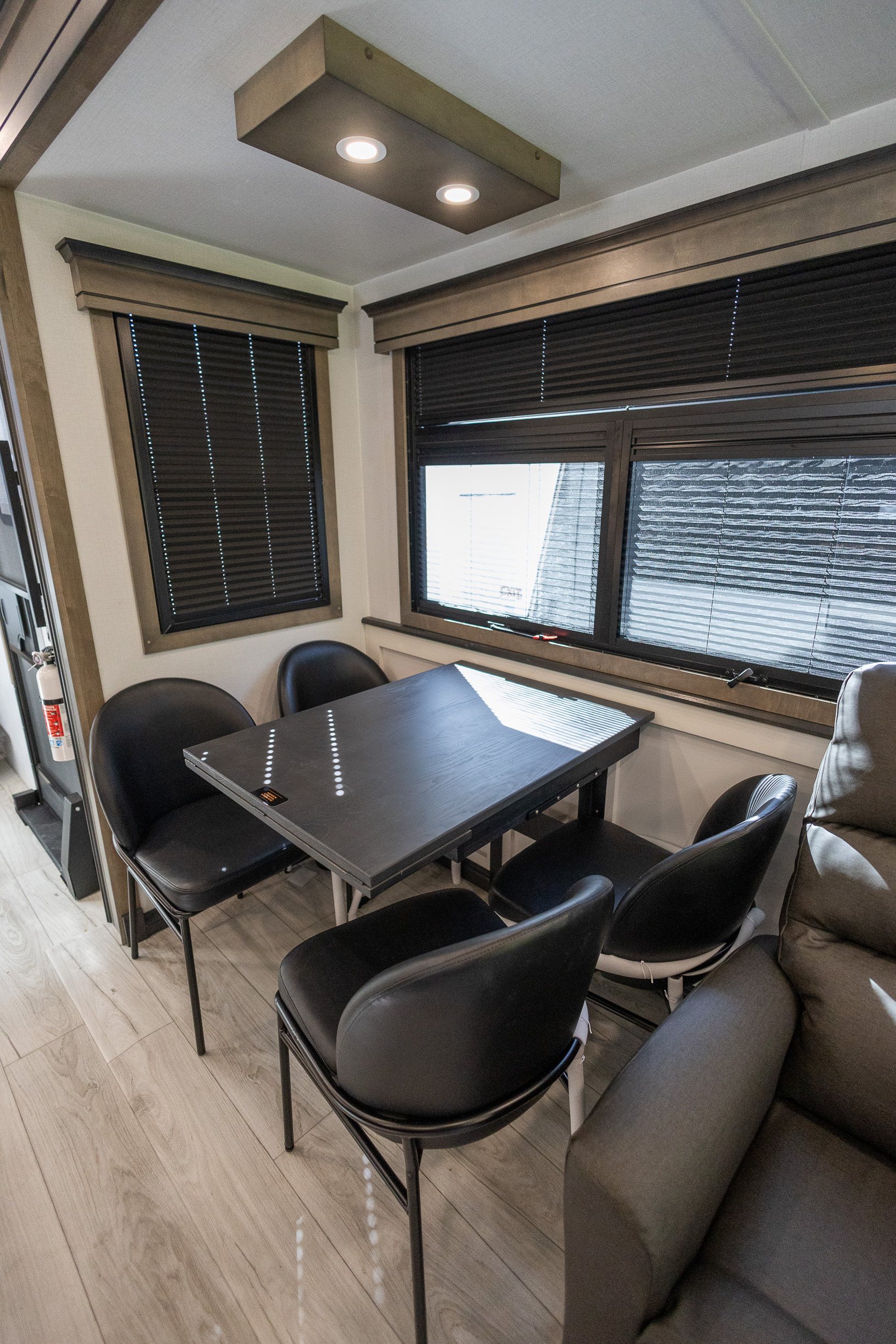 2026 Keystone RV Montana 3231CK FIFTH WHEEL