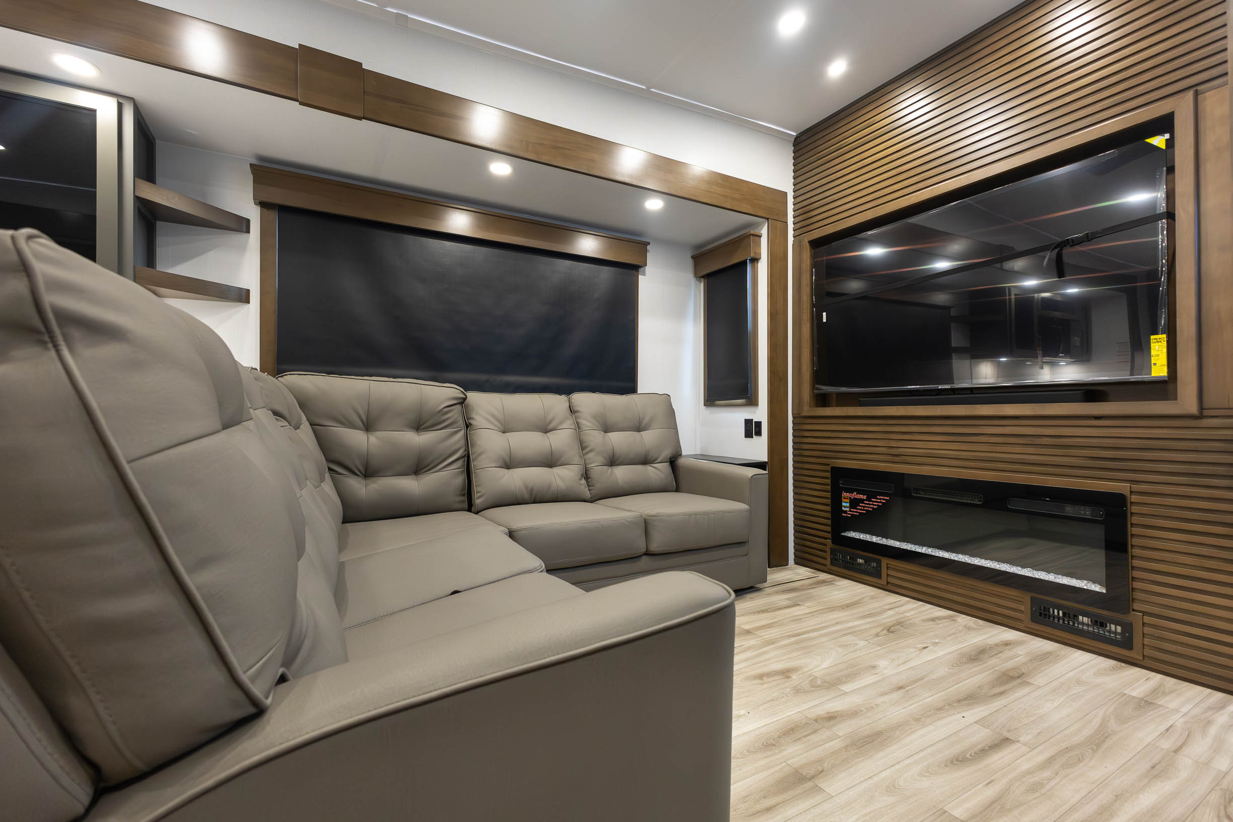 2026 Keystone RV Montana High Country 300RK FIFTH WHEEL