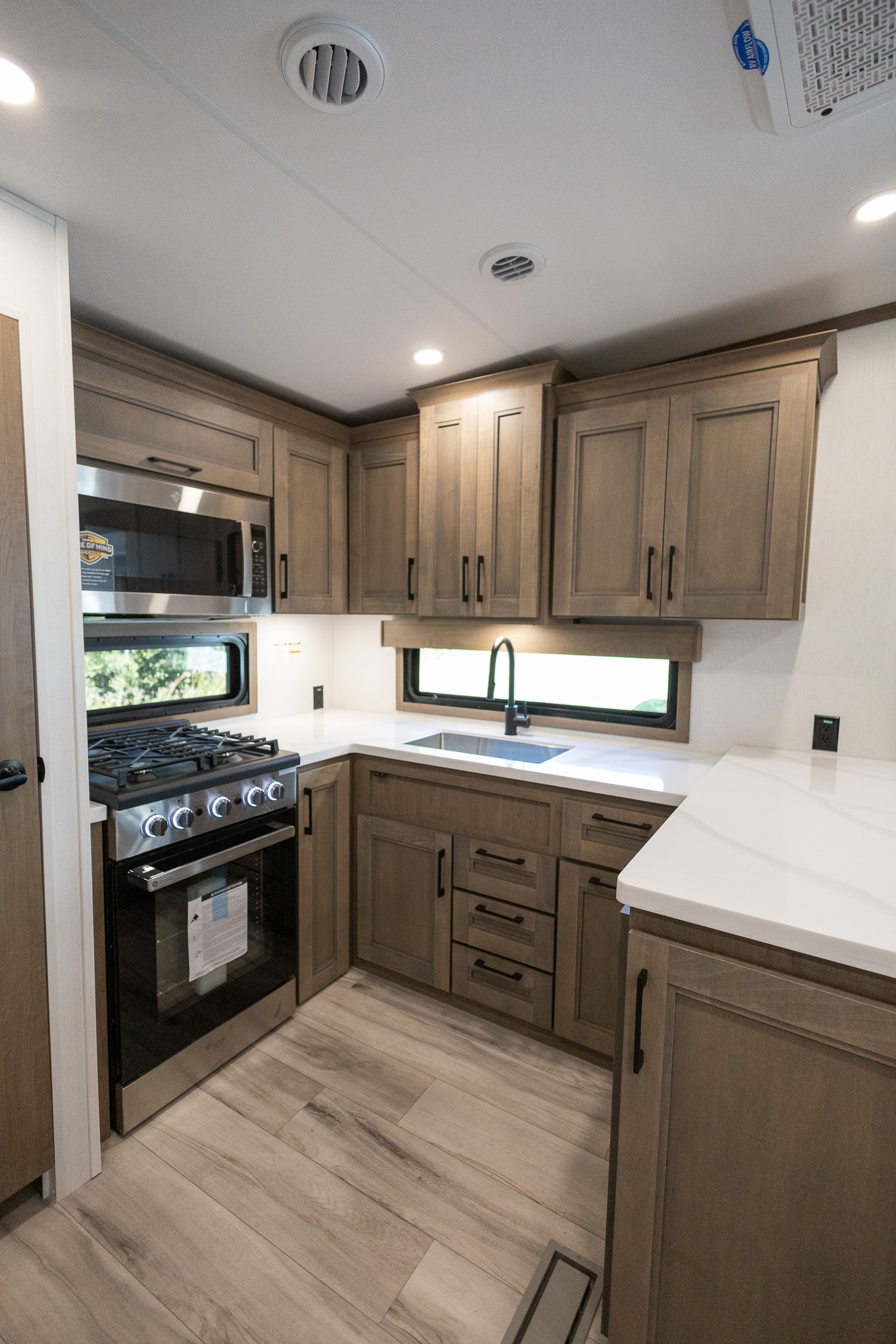 2026 KZ RV Durango D339MLT FIFTH WHEEL